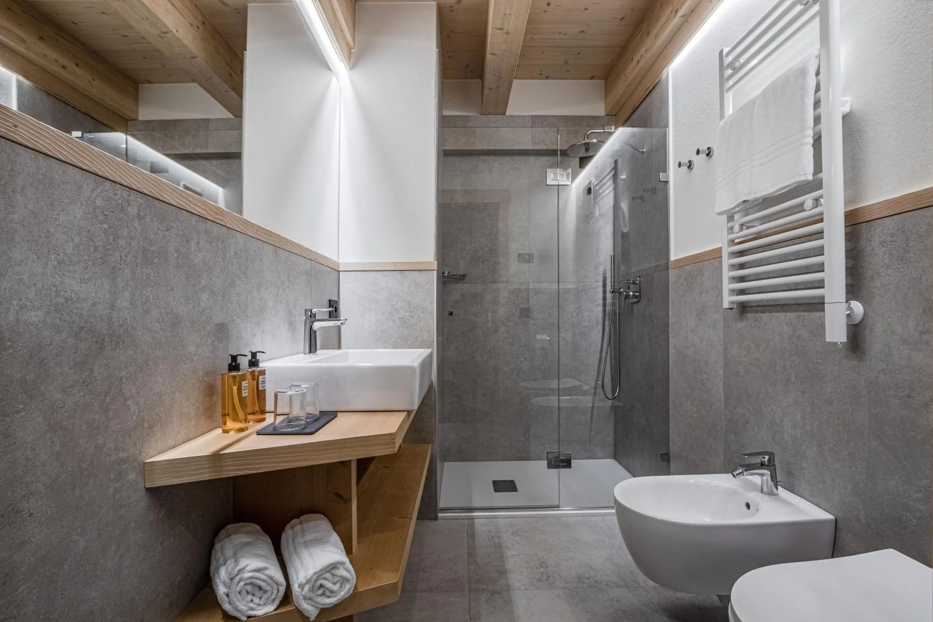 Shower in Chalet Alpenrose