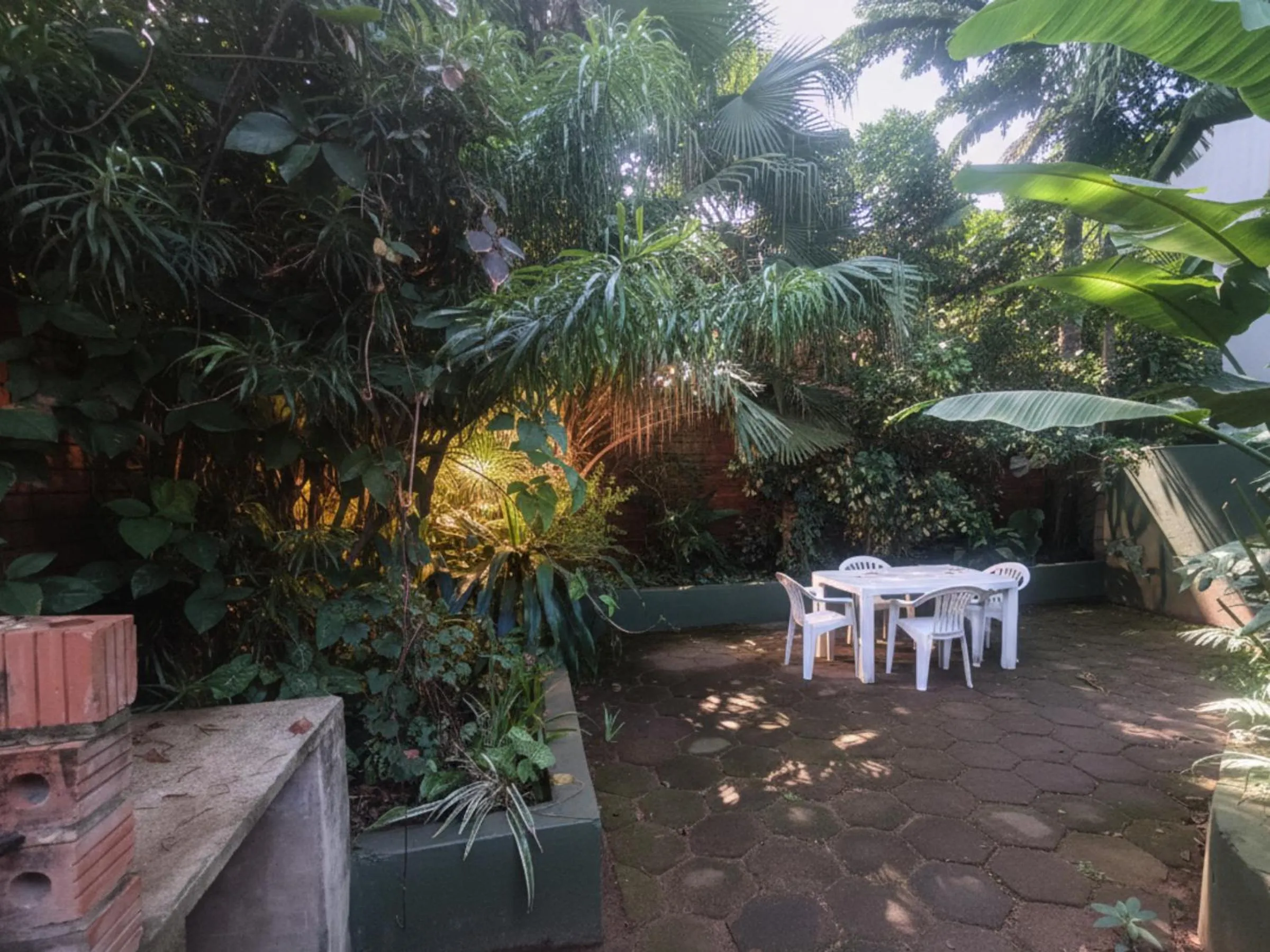 Inner courtyard view in Zur See - No Loadshedding