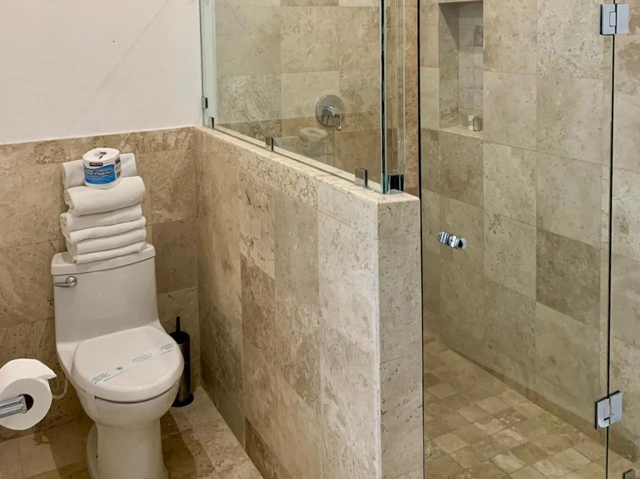 Bathroom in Xbulu-Ha