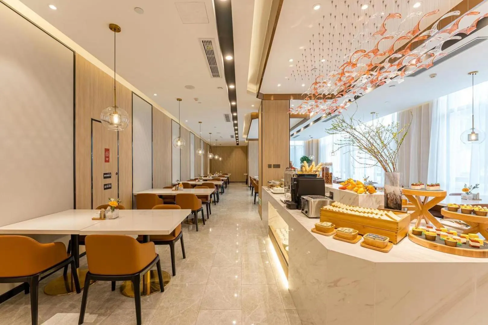 Restaurant/places to eat in Atour Hotel Hangzhou Chongxian Banshan