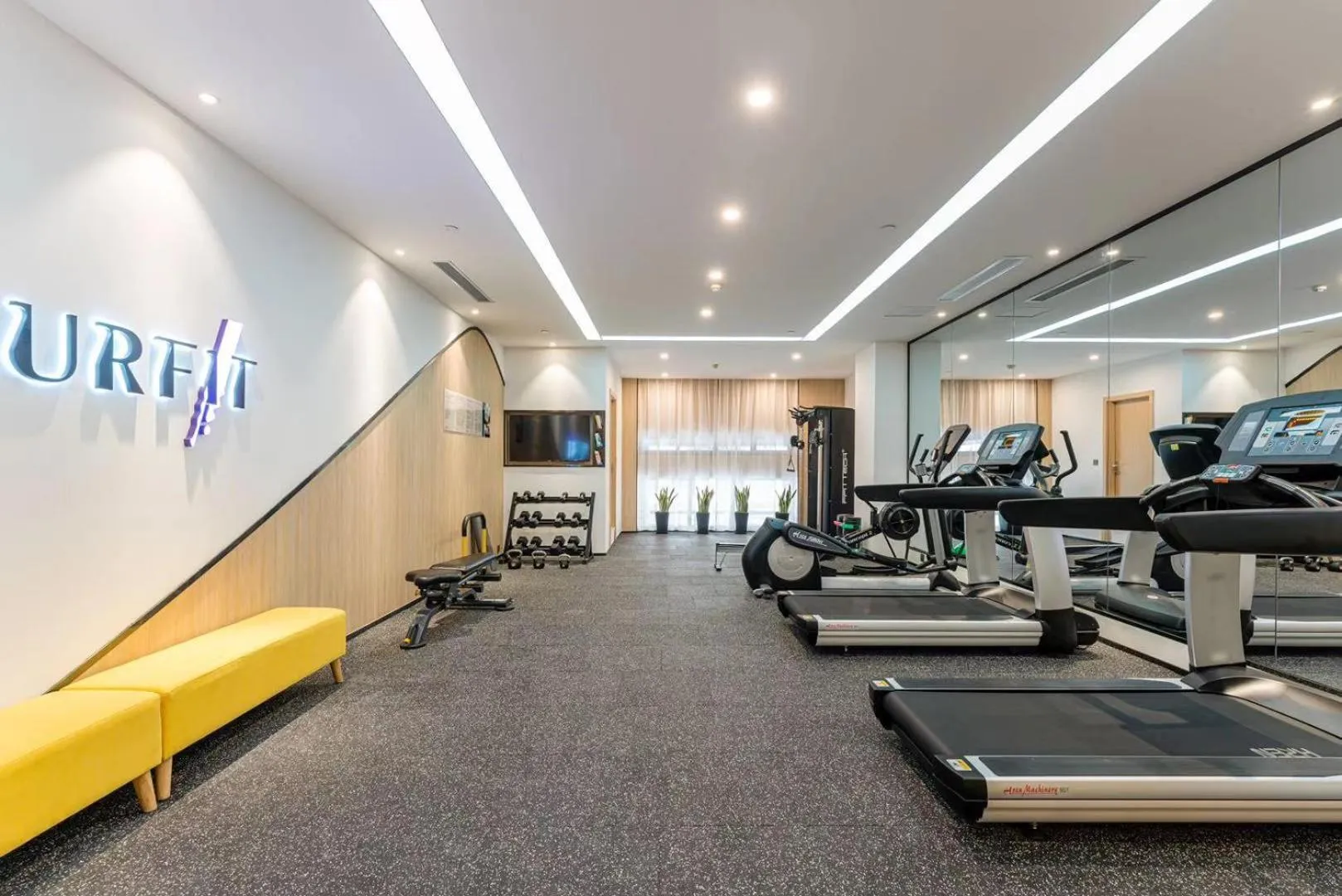 Fitness centre/facilities in Atour Hotel Hangzhou Chongxian Banshan