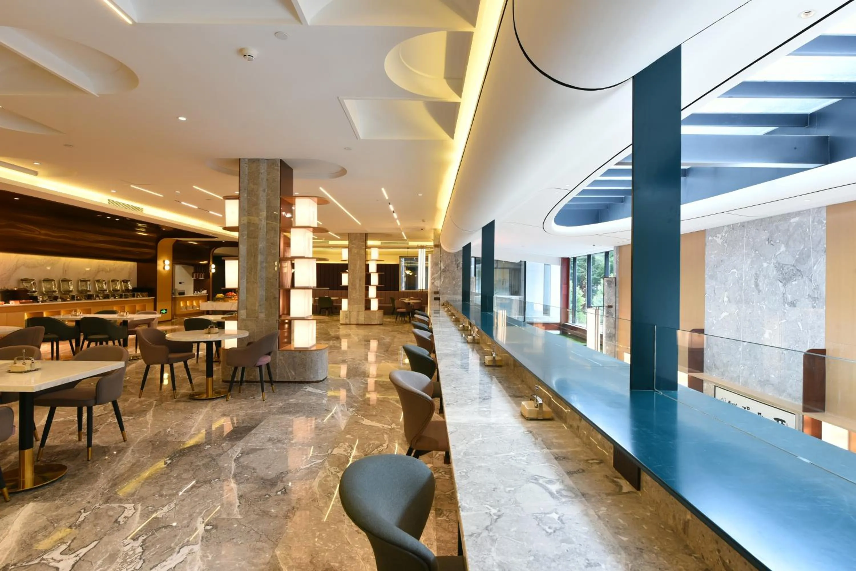 Restaurant/places to eat in Atour Hotel Dalian Hi-tech Zone