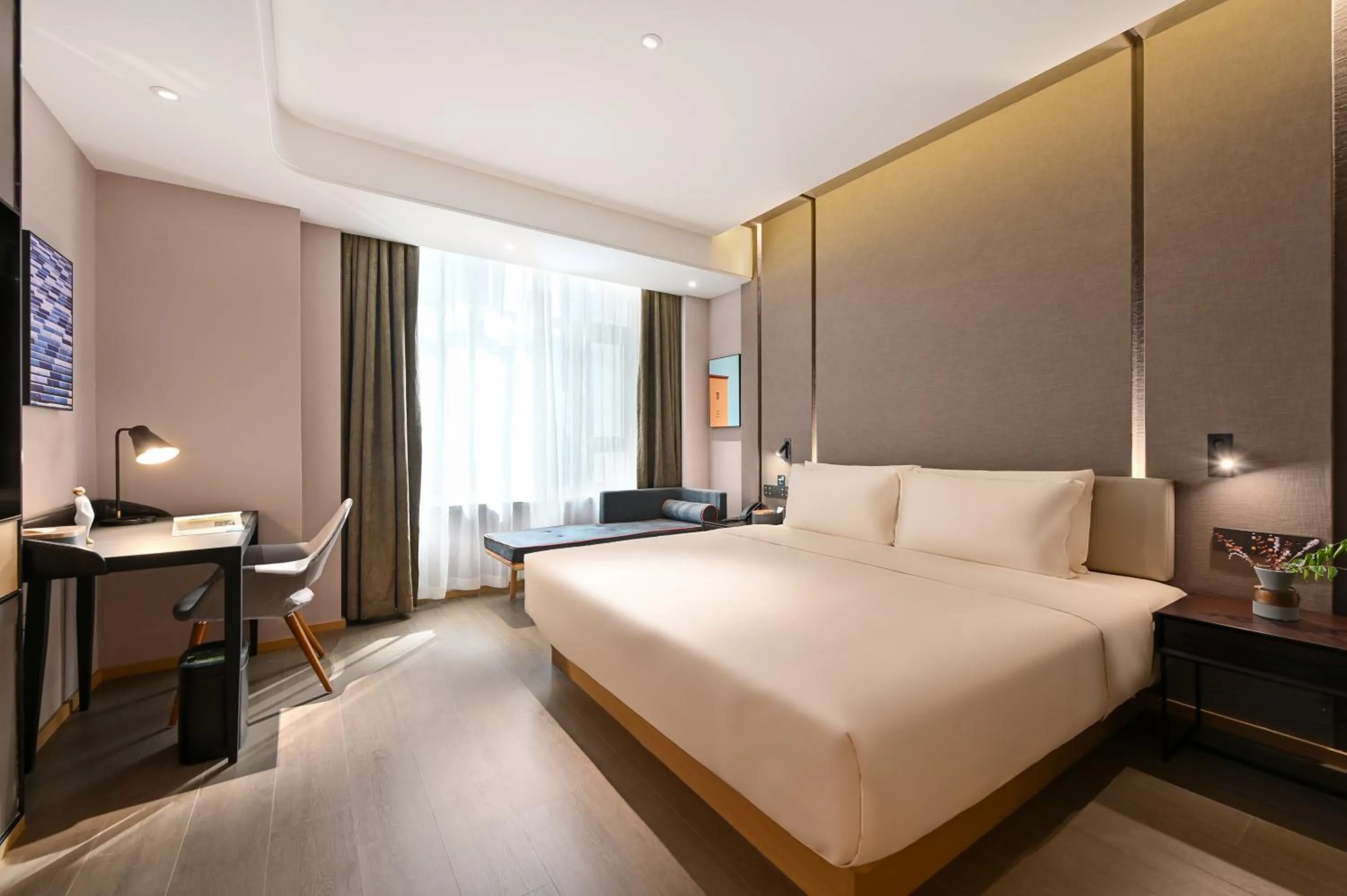 Bed in Atour Hotel Dalian Hi-tech Zone