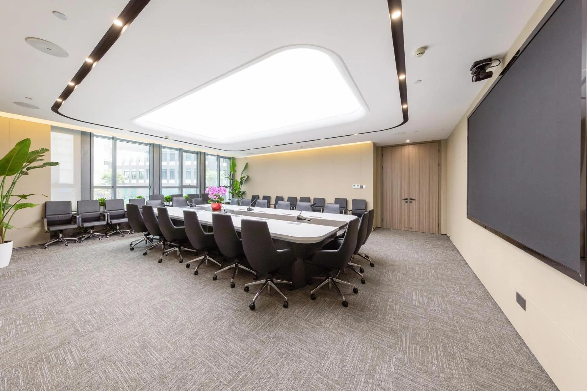 Meeting/conference room in Atour Hotel Shanghai Wujiaochang Daxue Road