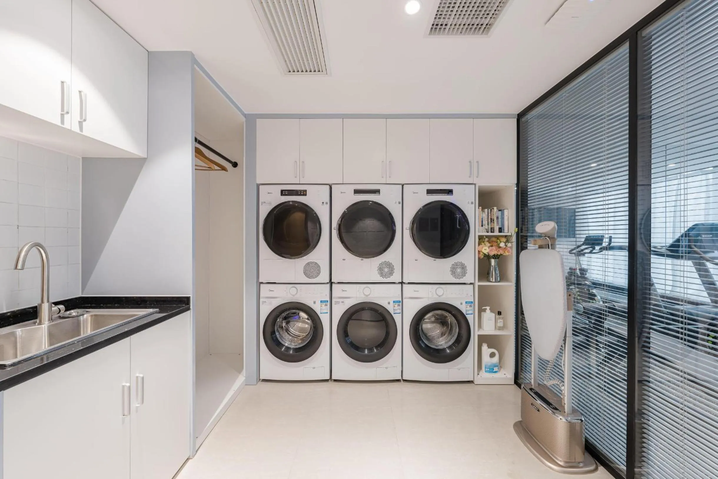 Atour X Hotel Wuxi New Zone Gelunbu Plaza