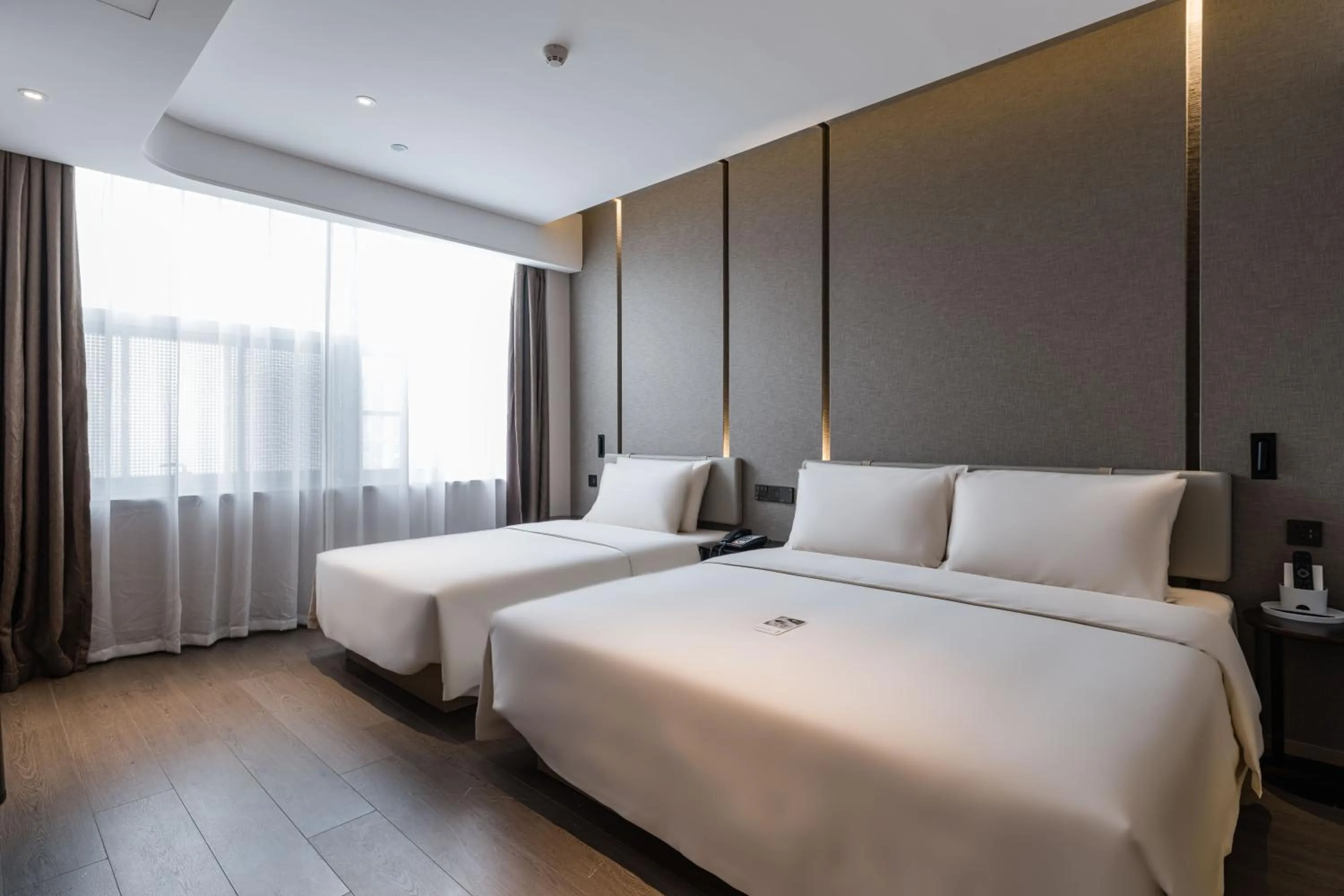 Bed in Atour Hotel Industrial Park Dongsha Lake