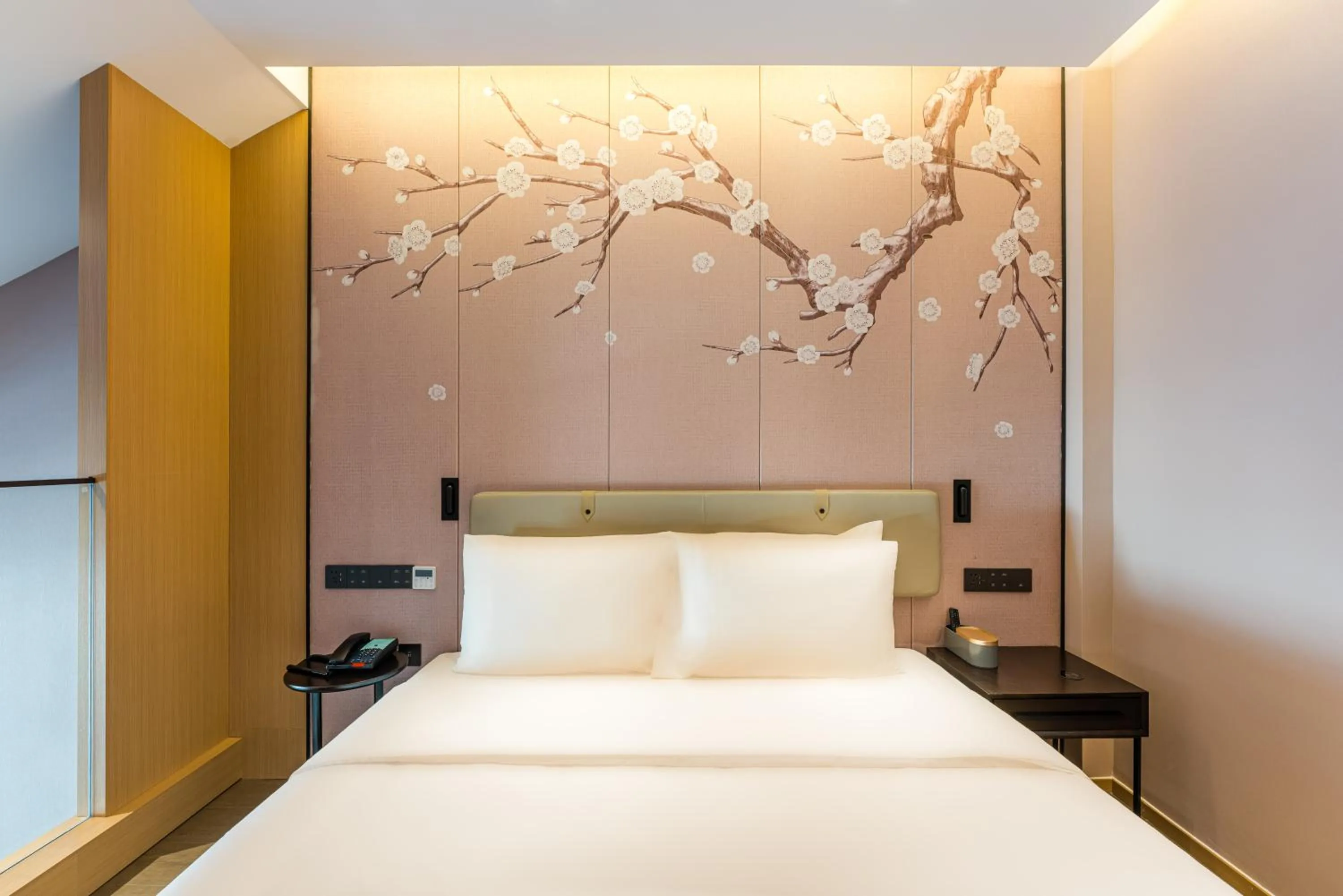 Bed in Atour Hotel Suzhou Mudu Ancient Town