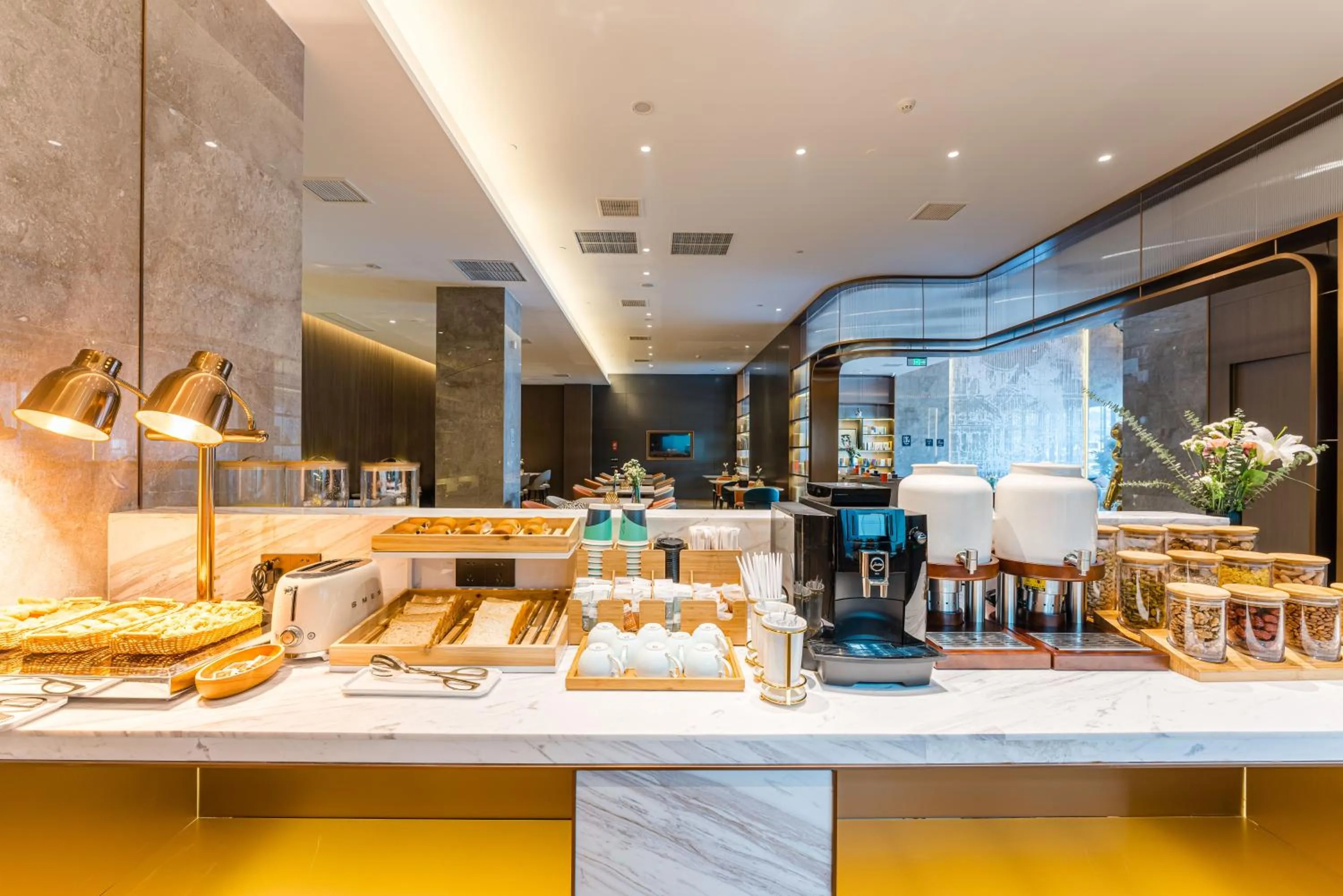 Buffet breakfast in Atour Hotel Suzhou Mudu Ancient Town