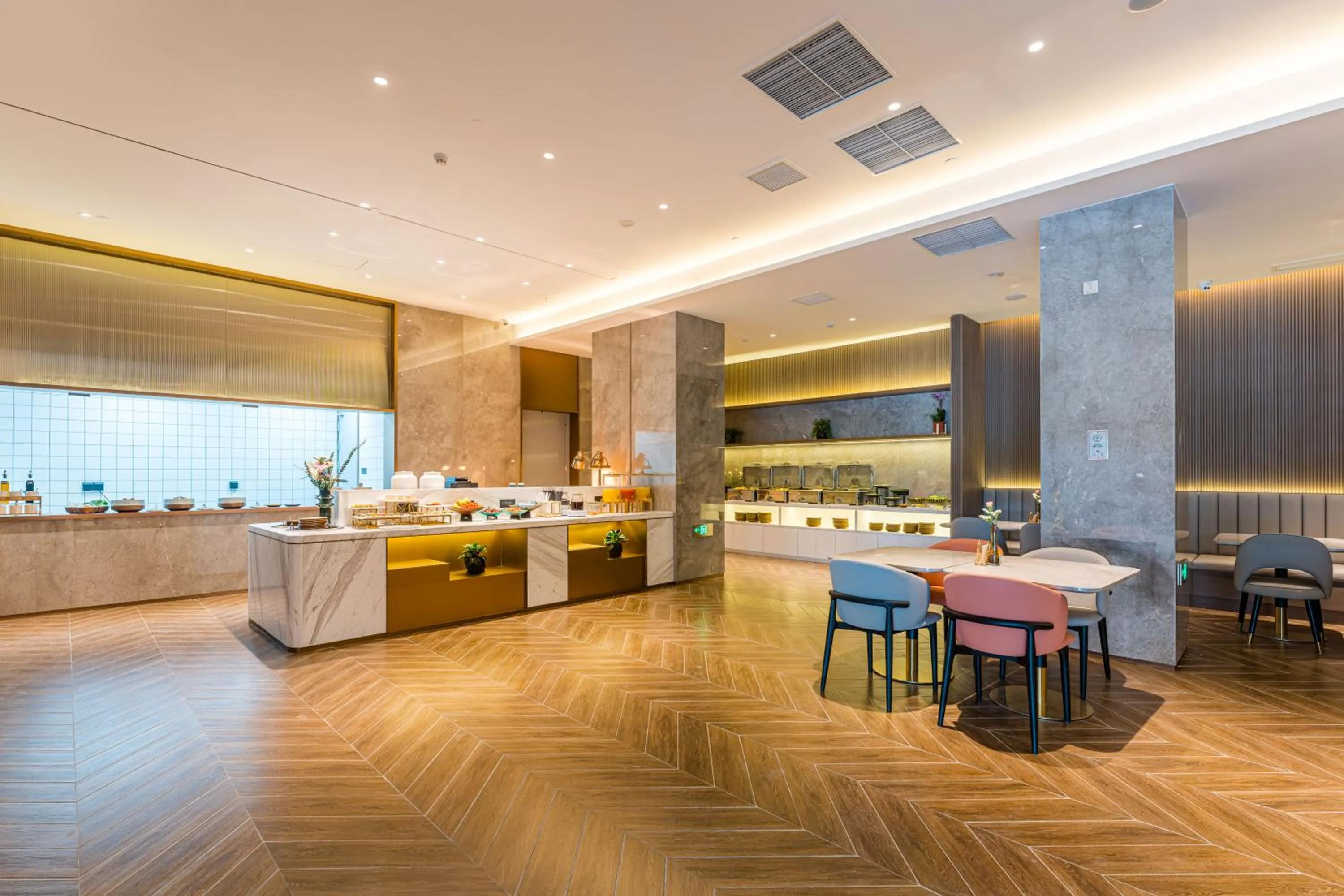 Restaurant/places to eat in Atour Hotel Suzhou Mudu Ancient Town