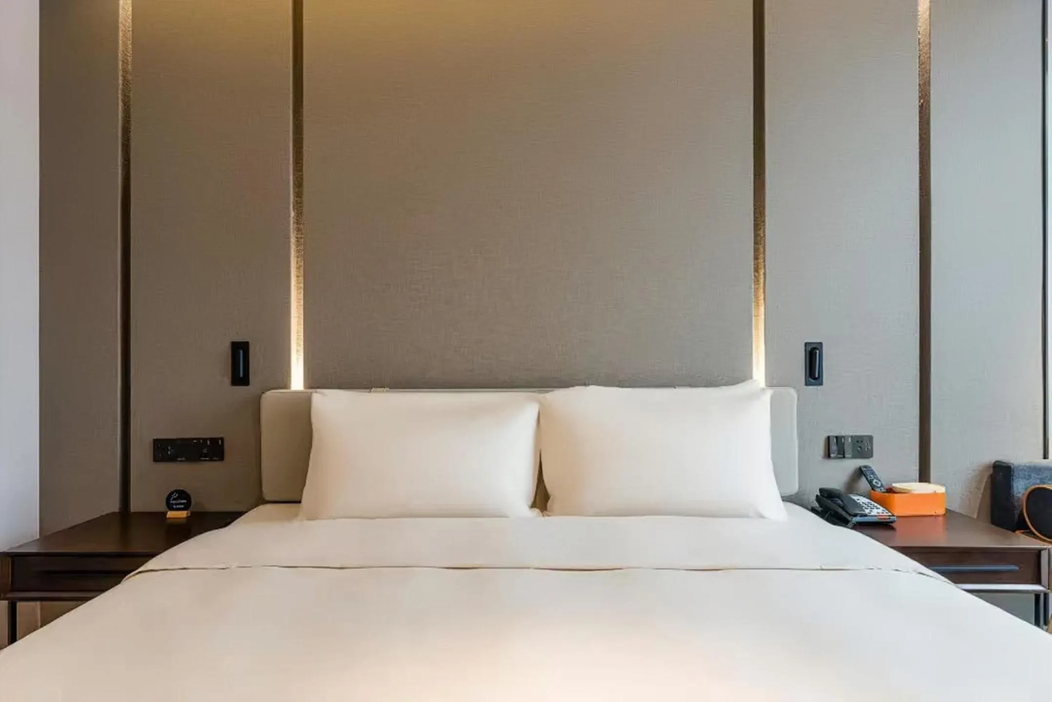 Photo of the whole room, Bed in Atour Hotel West Lake Science Park