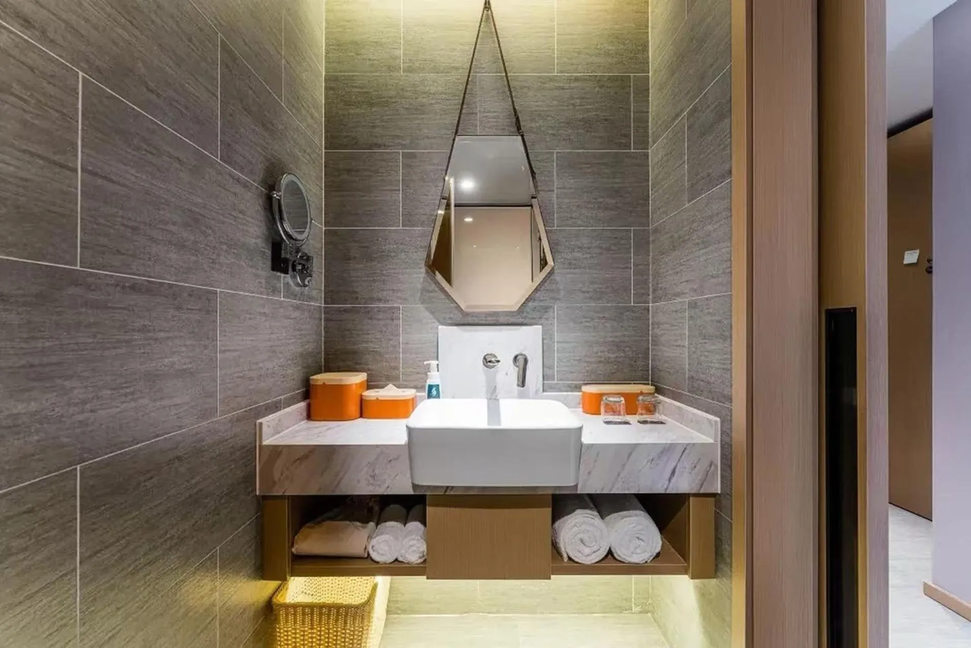 Guests in Atour Hotel West Lake Science Park