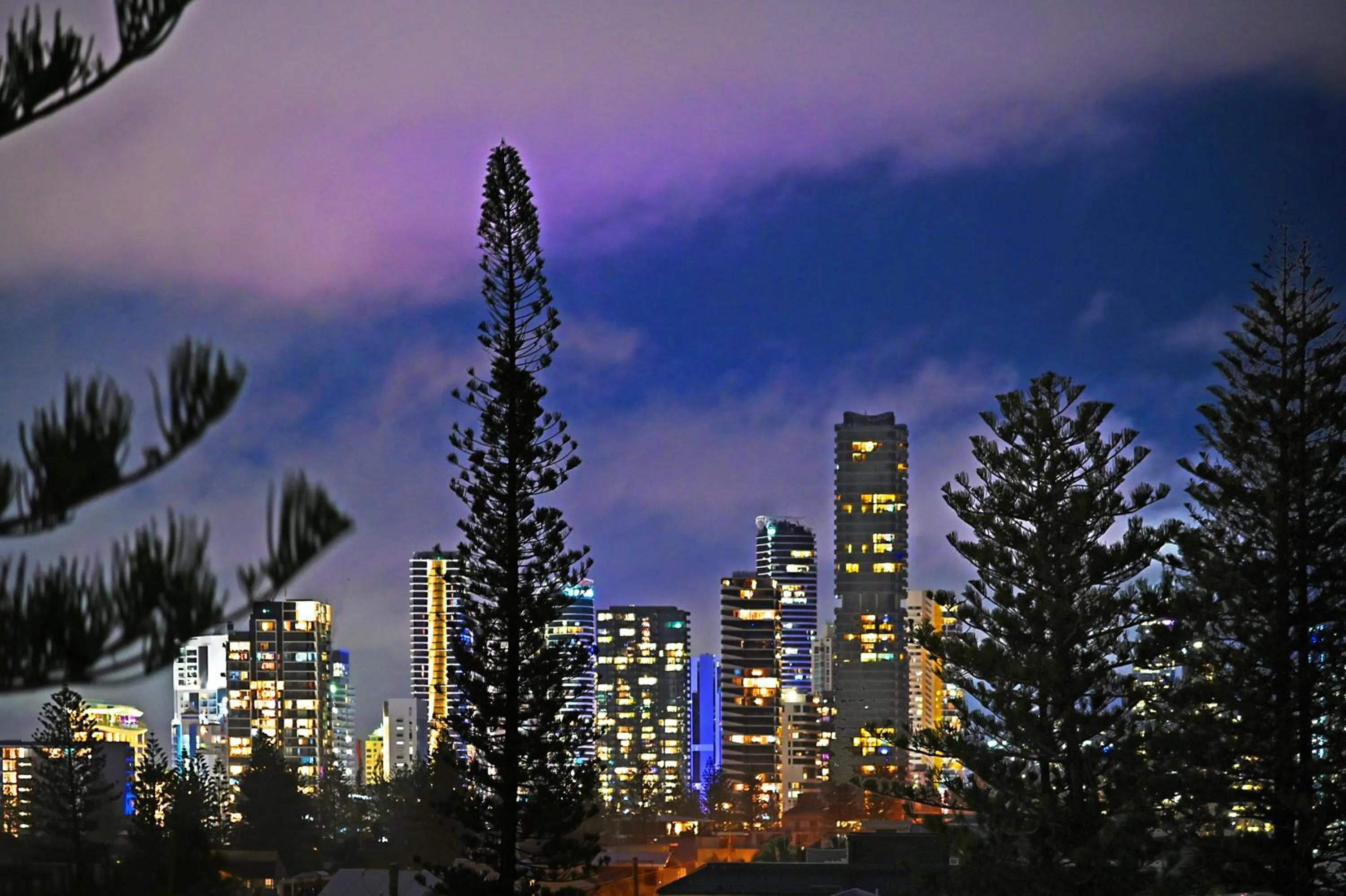 Night in Albatross North Apartments