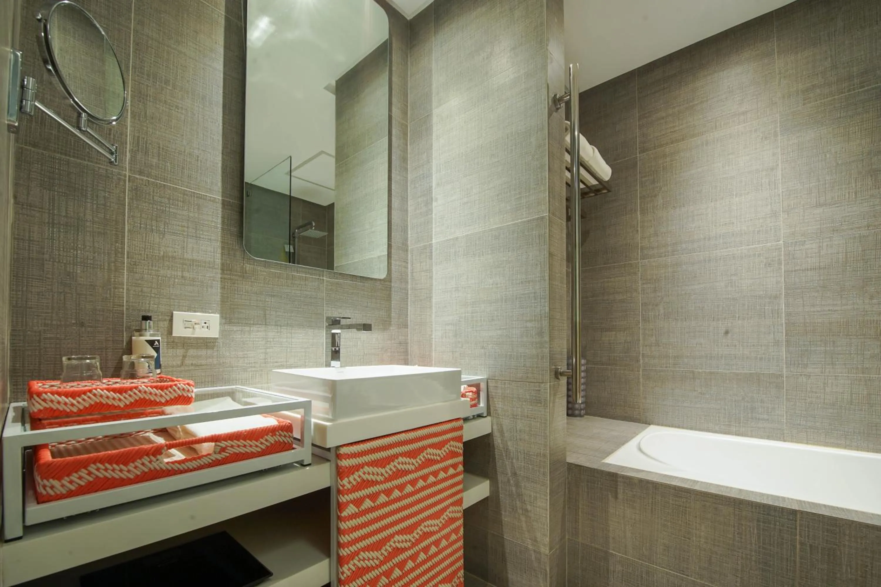 Shower in Astoria Palawan