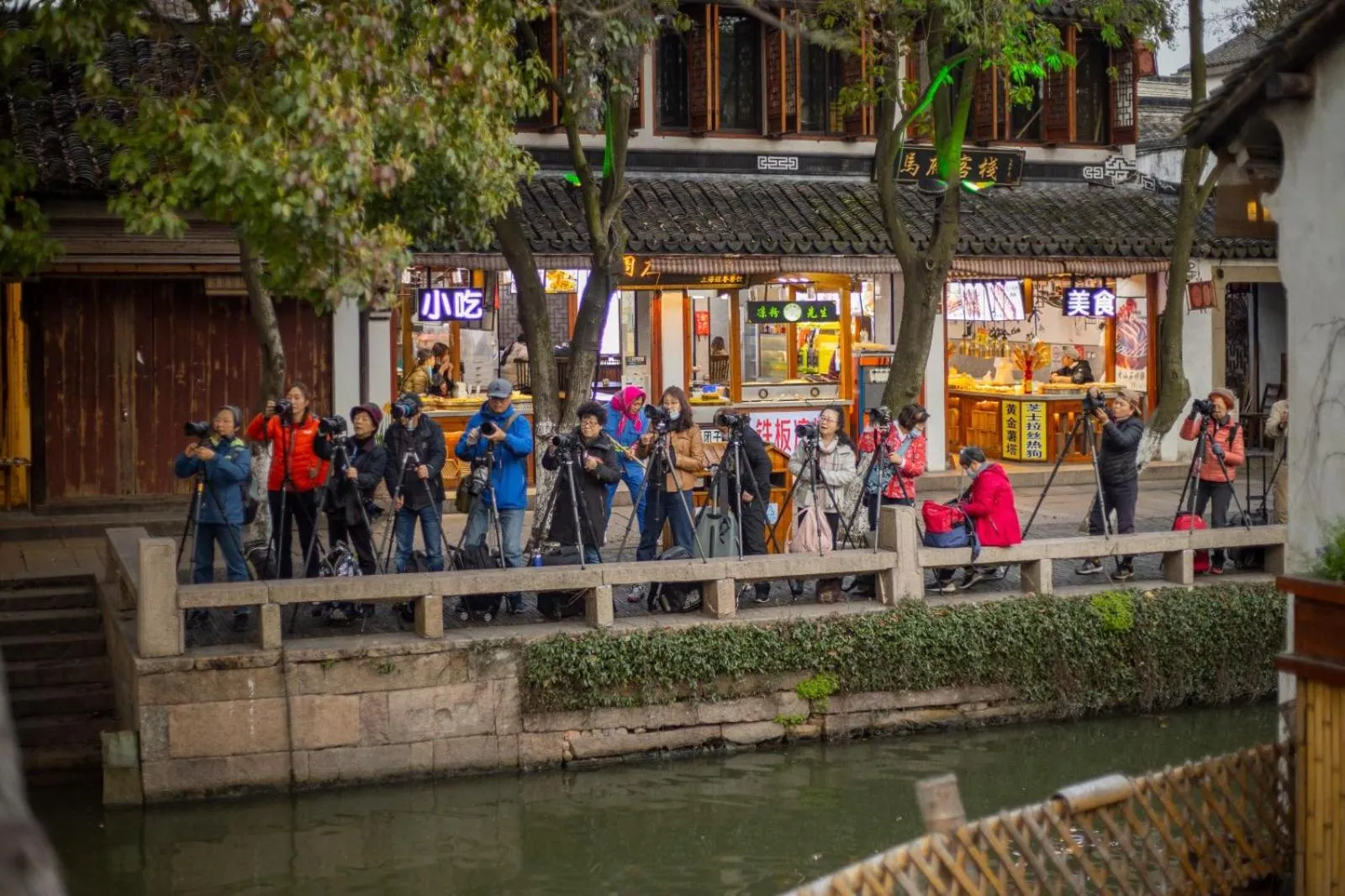 People in Floral Yilanxuan Zhouzhuang Hotel