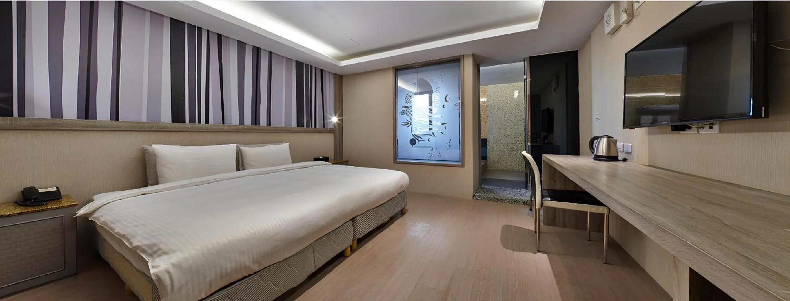 Photo of the whole room, Bed in Yuhao Hotel - Hsinchu Branch