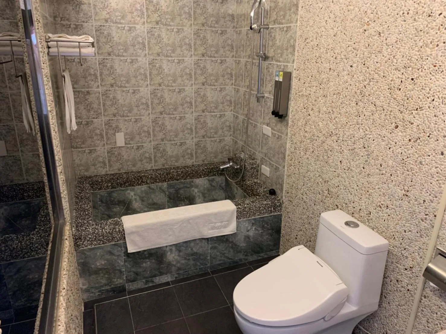 Shower in Yuhao Hotel - Hsinchu Branch