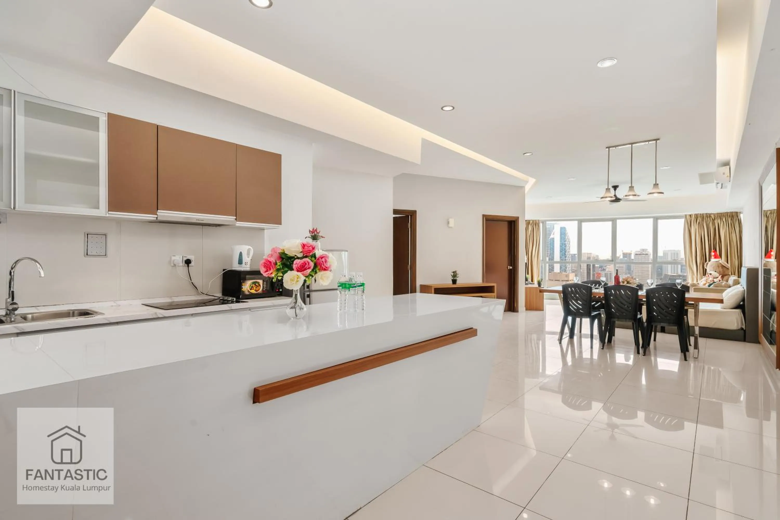 Regalia Residence @ KLCC View Sky Pool by KC