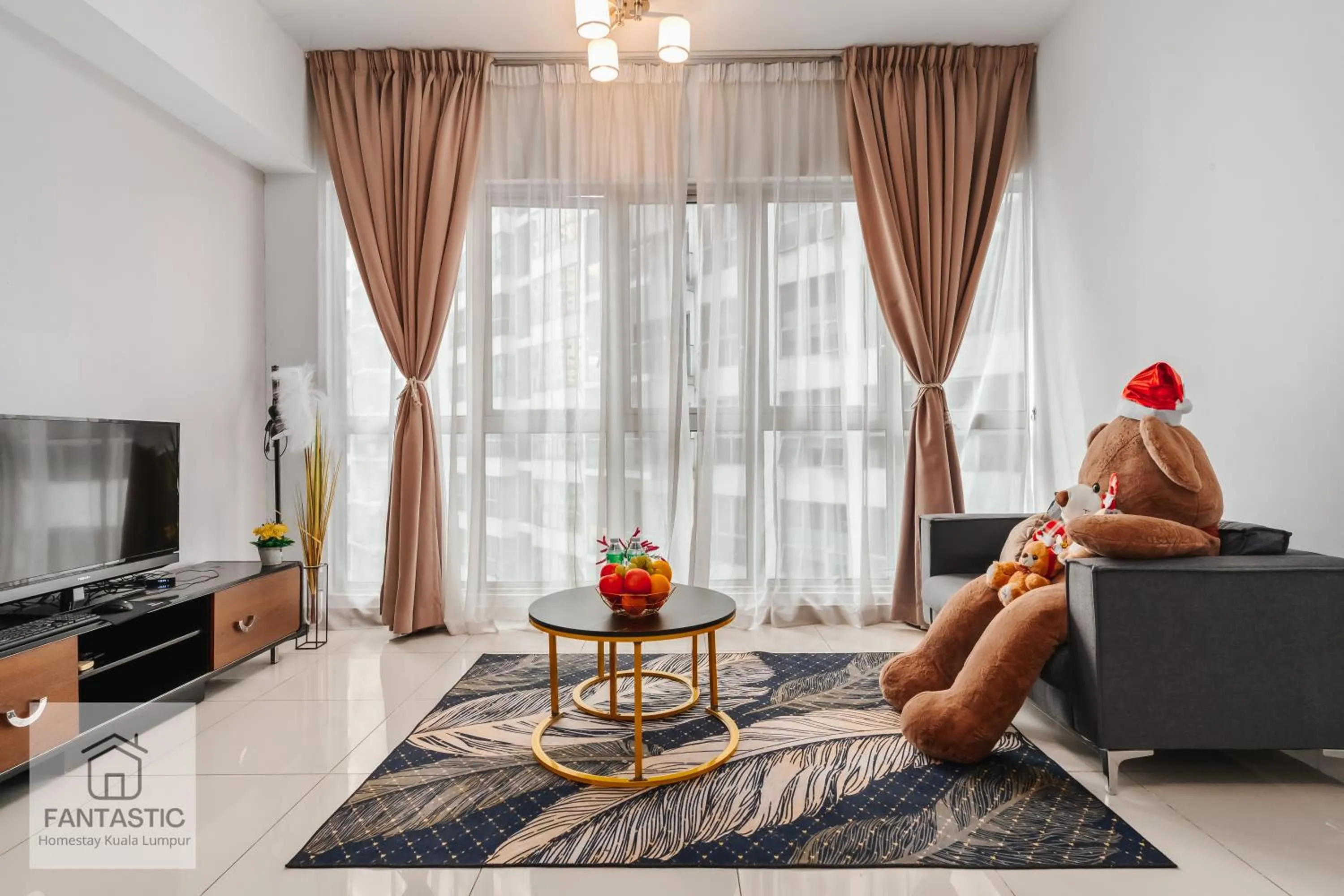 Regalia Residence @ KLCC View Sky Pool by KC