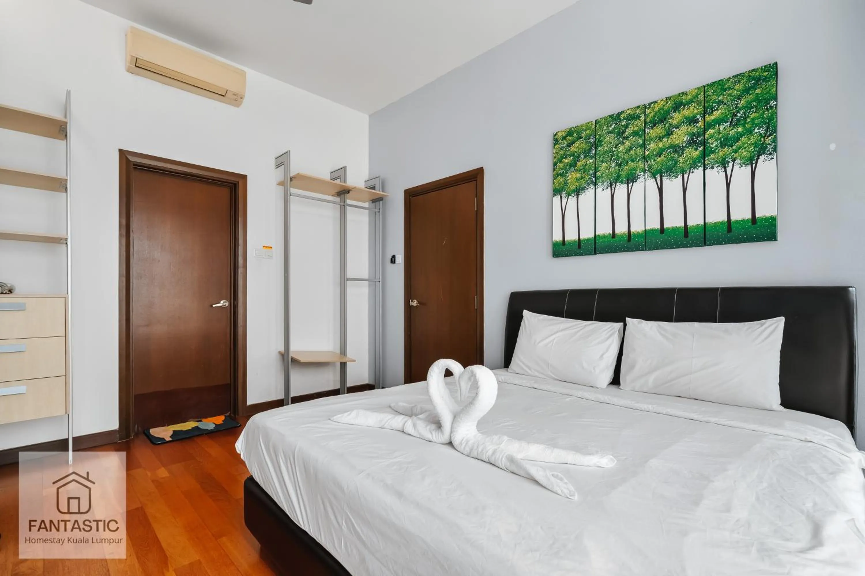 Bed in Regalia Residence @ KLCC View Sky Pool by KC