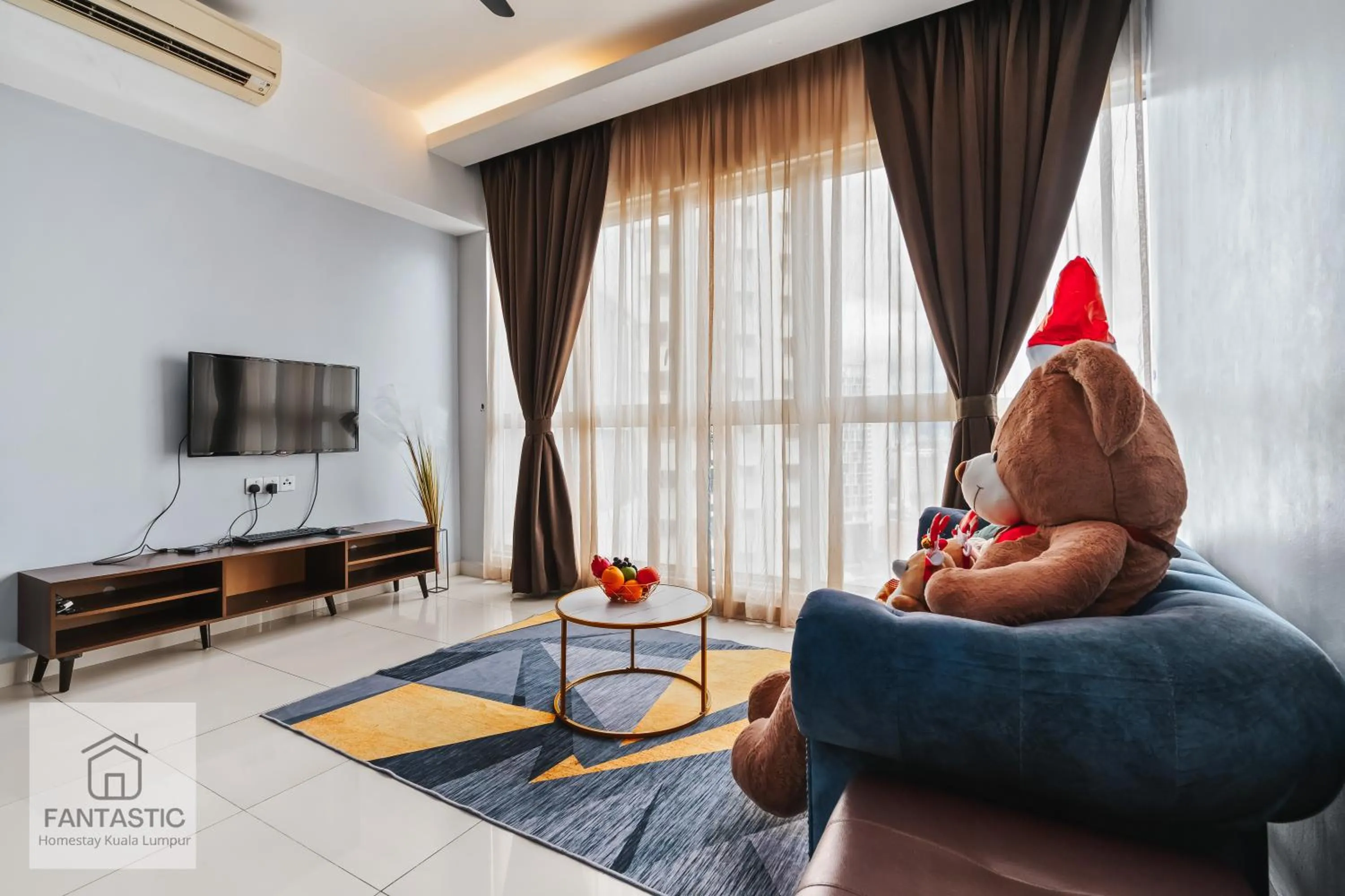 Bed in Regalia Residence @ KLCC View Sky Pool by KC