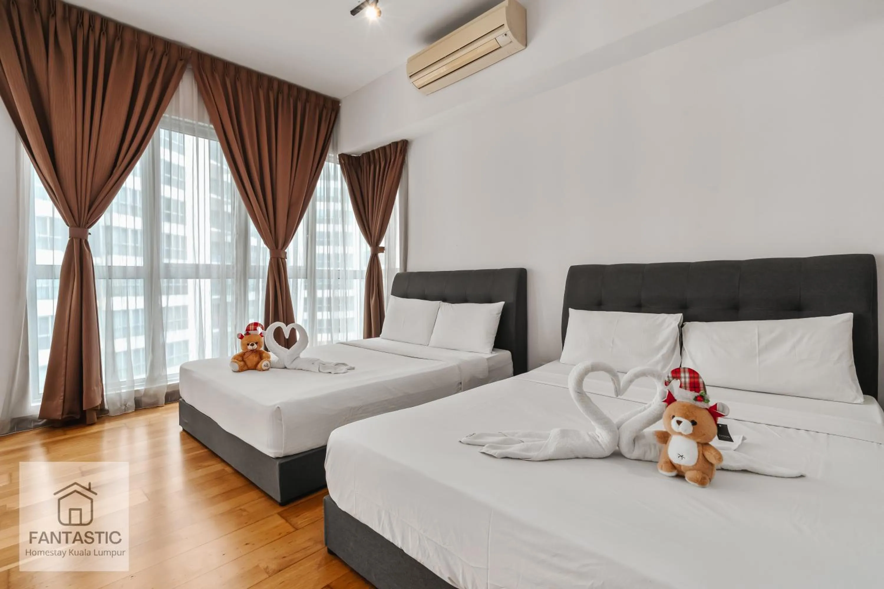 Bed in Regalia Residence @ KLCC View Sky Pool by KC