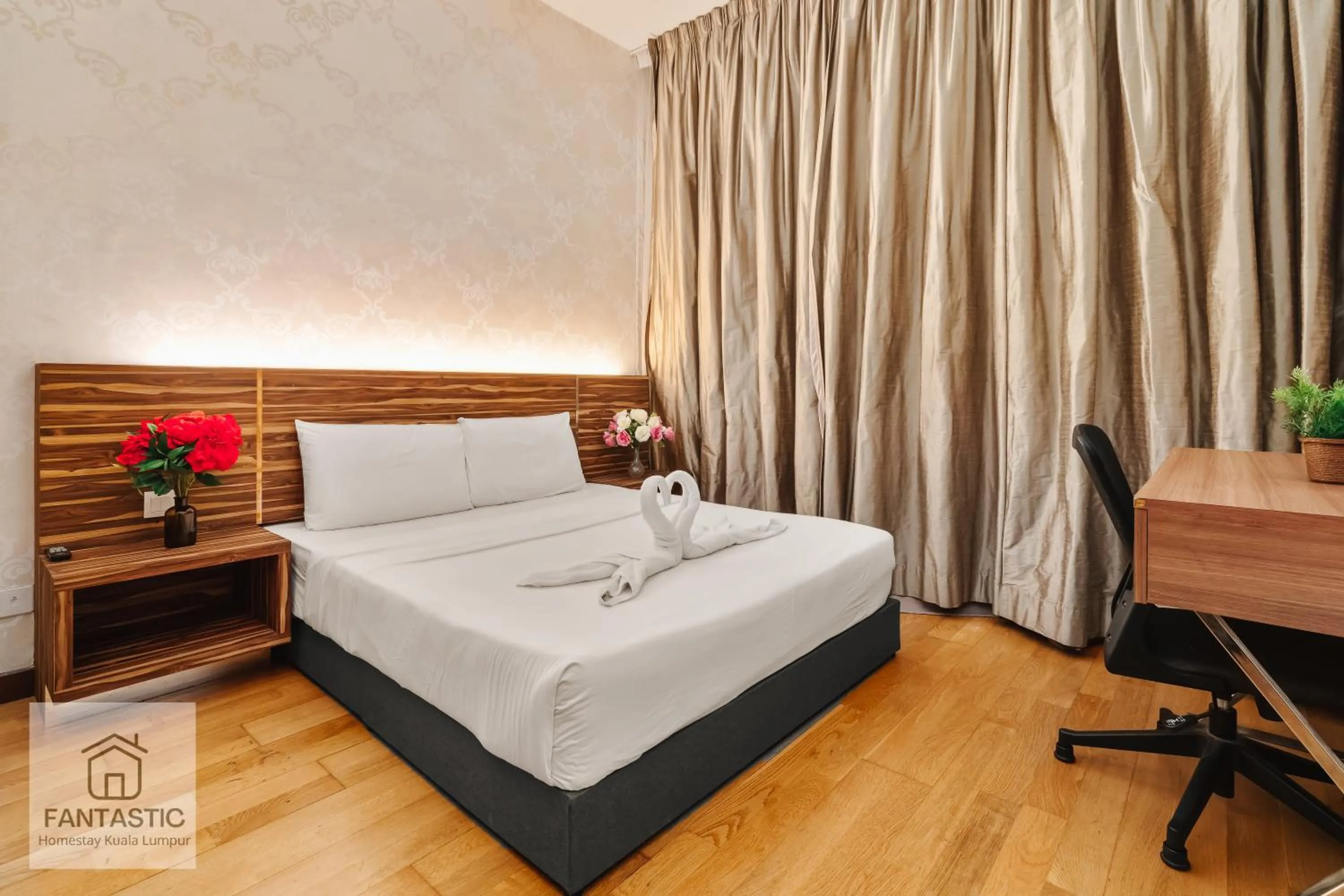 Bed in Regalia Residence @ KLCC View Sky Pool by KC