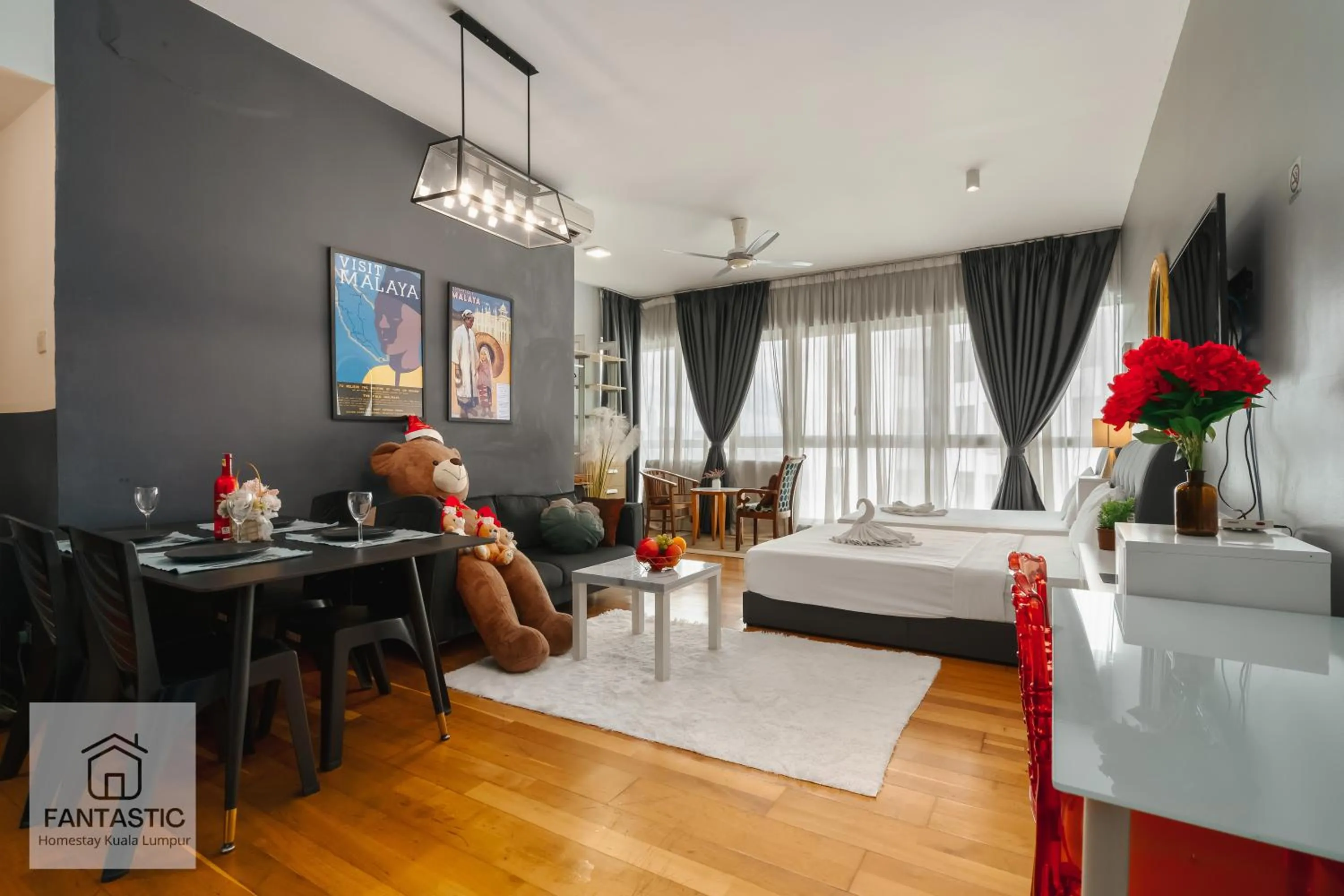 Bed in Regalia Residence @ KLCC View Sky Pool by KC