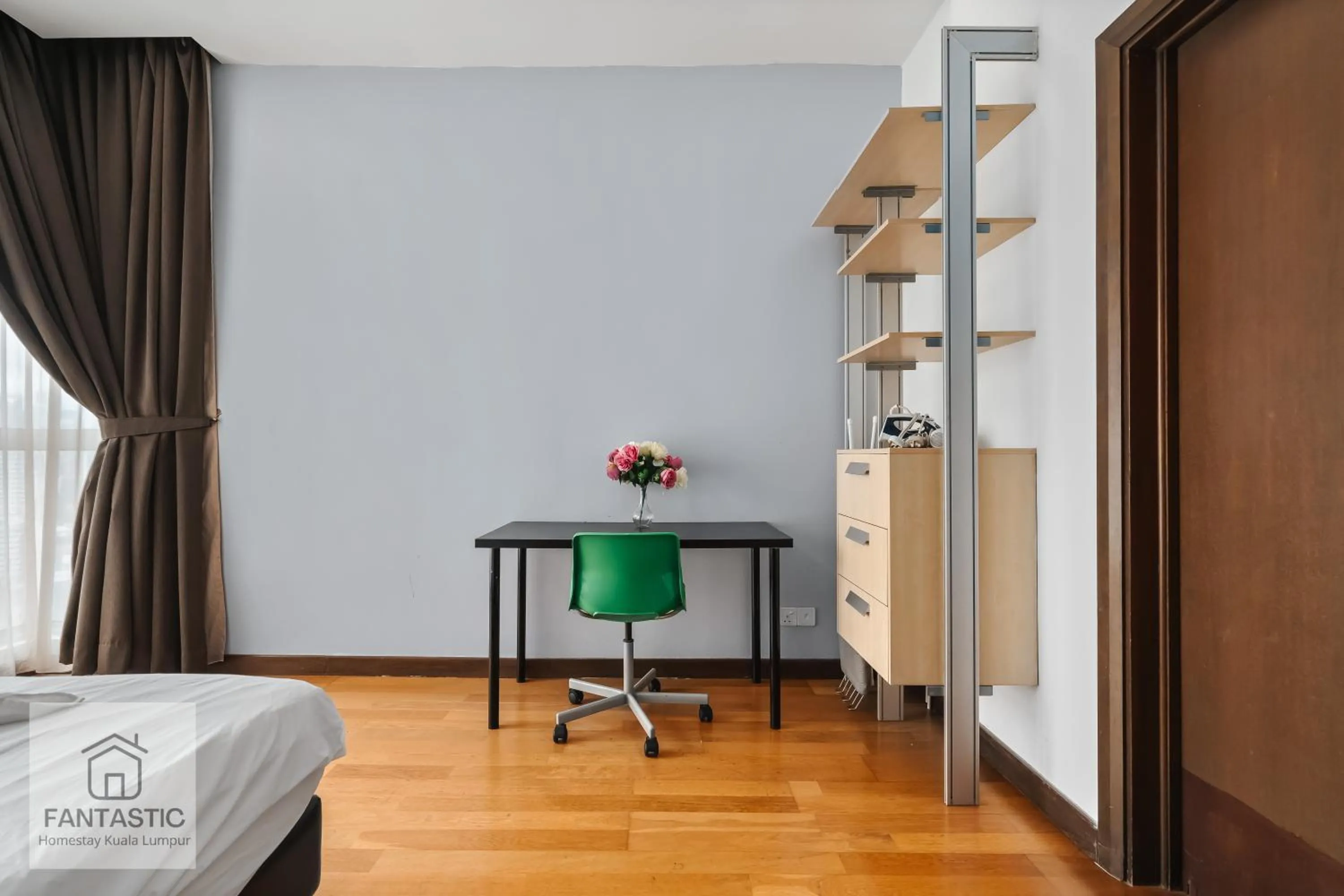 Bed in Regalia Residence @ KLCC View Sky Pool by KC