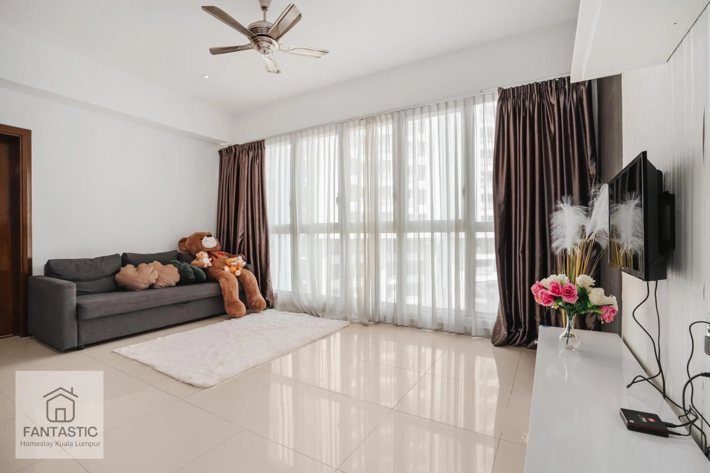 Bed in Regalia Residence @ KLCC View Sky Pool by KC