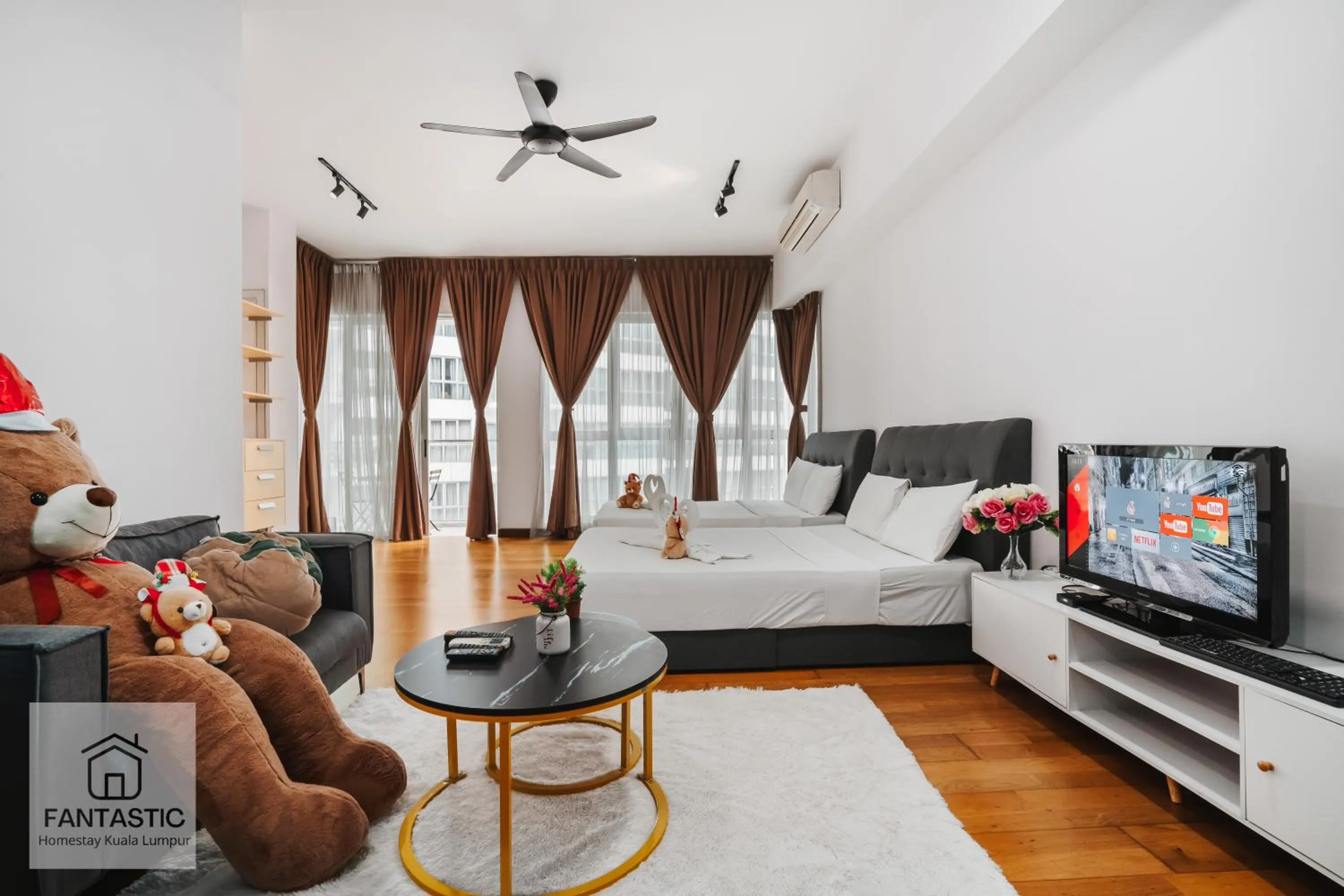 Bed in Regalia Residence @ KLCC View Sky Pool by KC