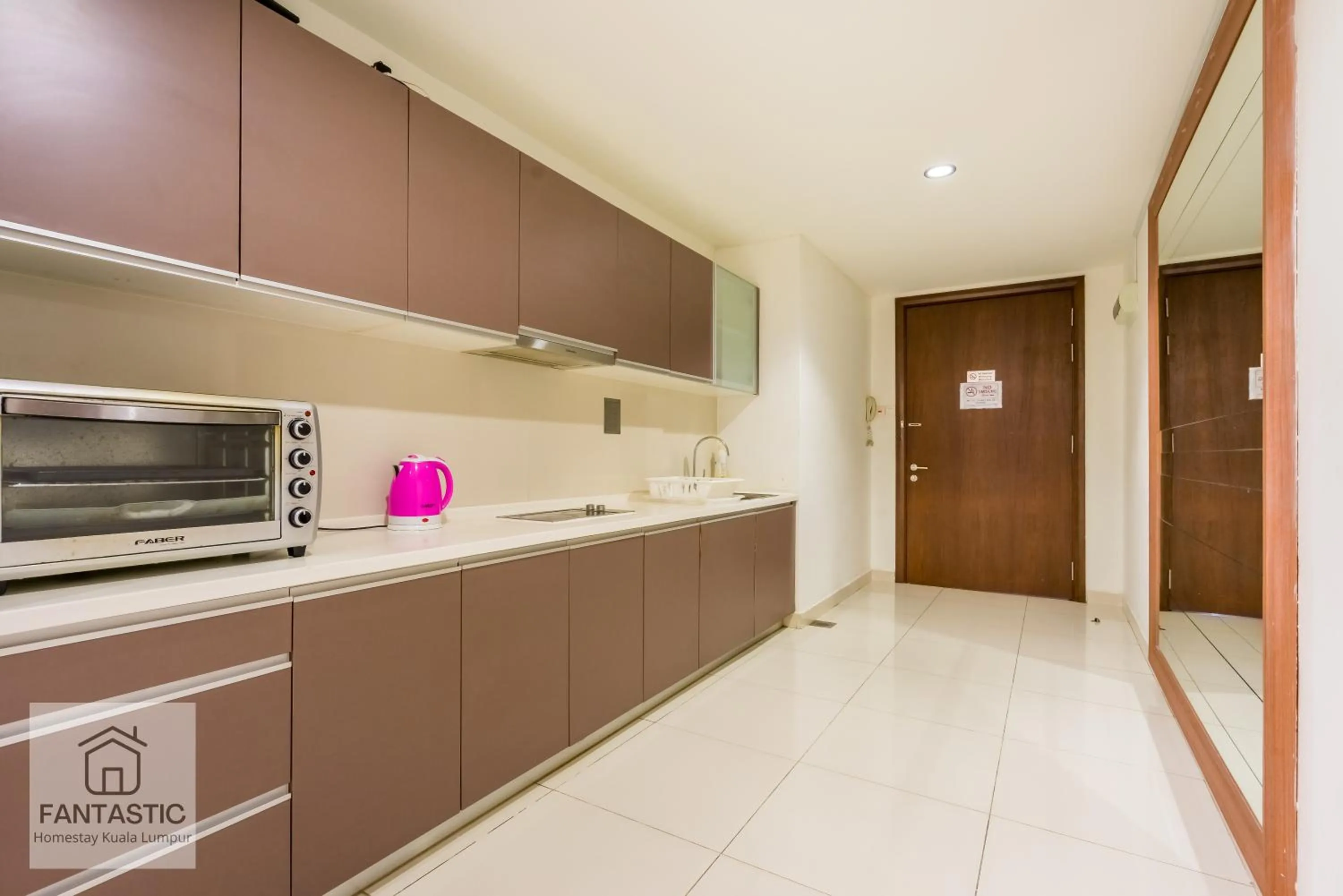 Regalia Residence @ KLCC View Sky Pool by KC