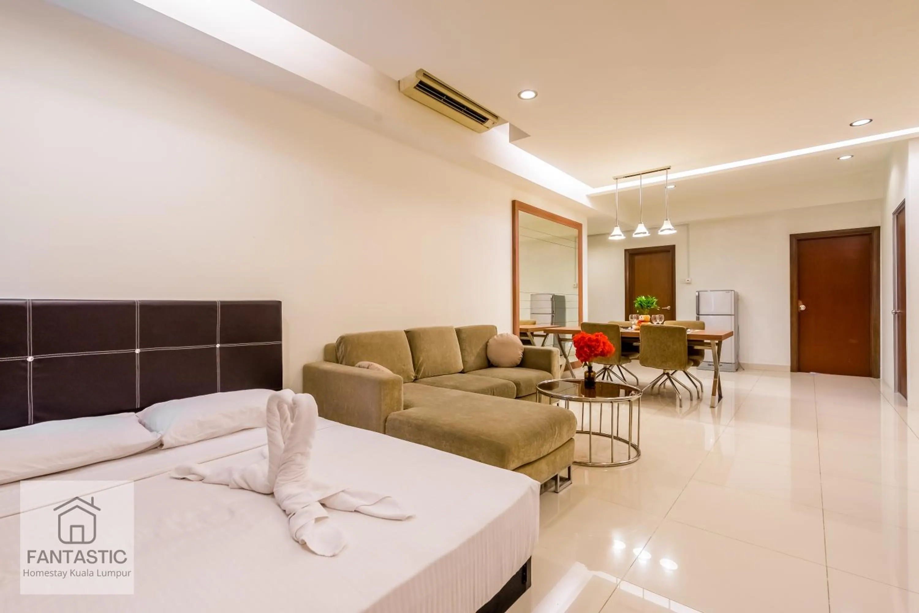 Bed in Regalia Residence @ KLCC View Sky Pool by KC