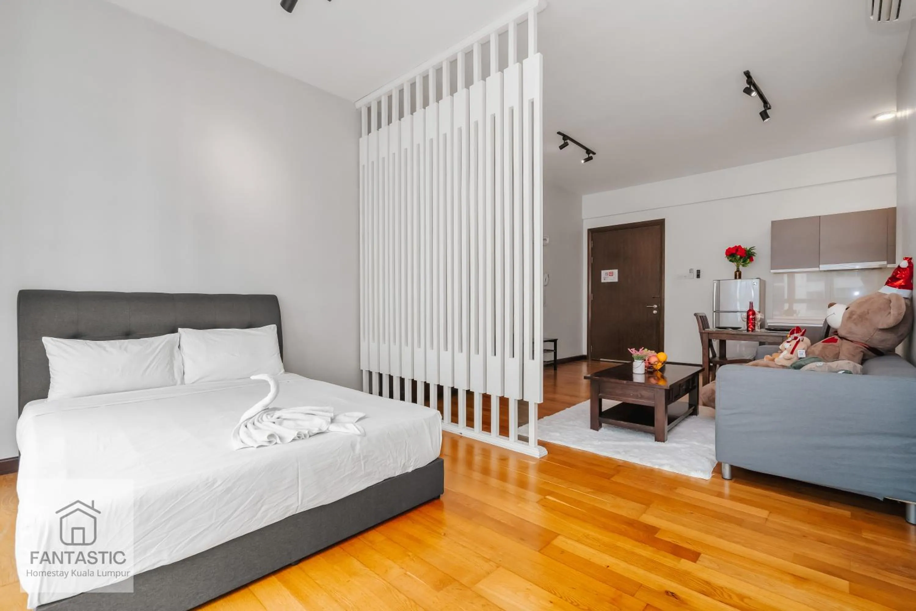 Bed in Regalia Residence @ KLCC View Sky Pool by KC