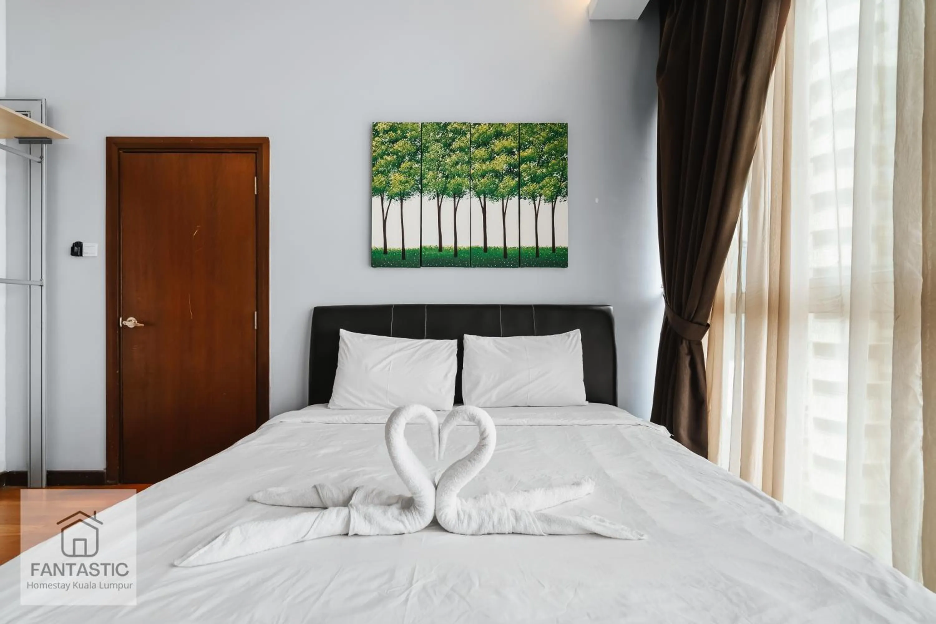 Bed in Regalia Residence @ KLCC View Sky Pool by KC