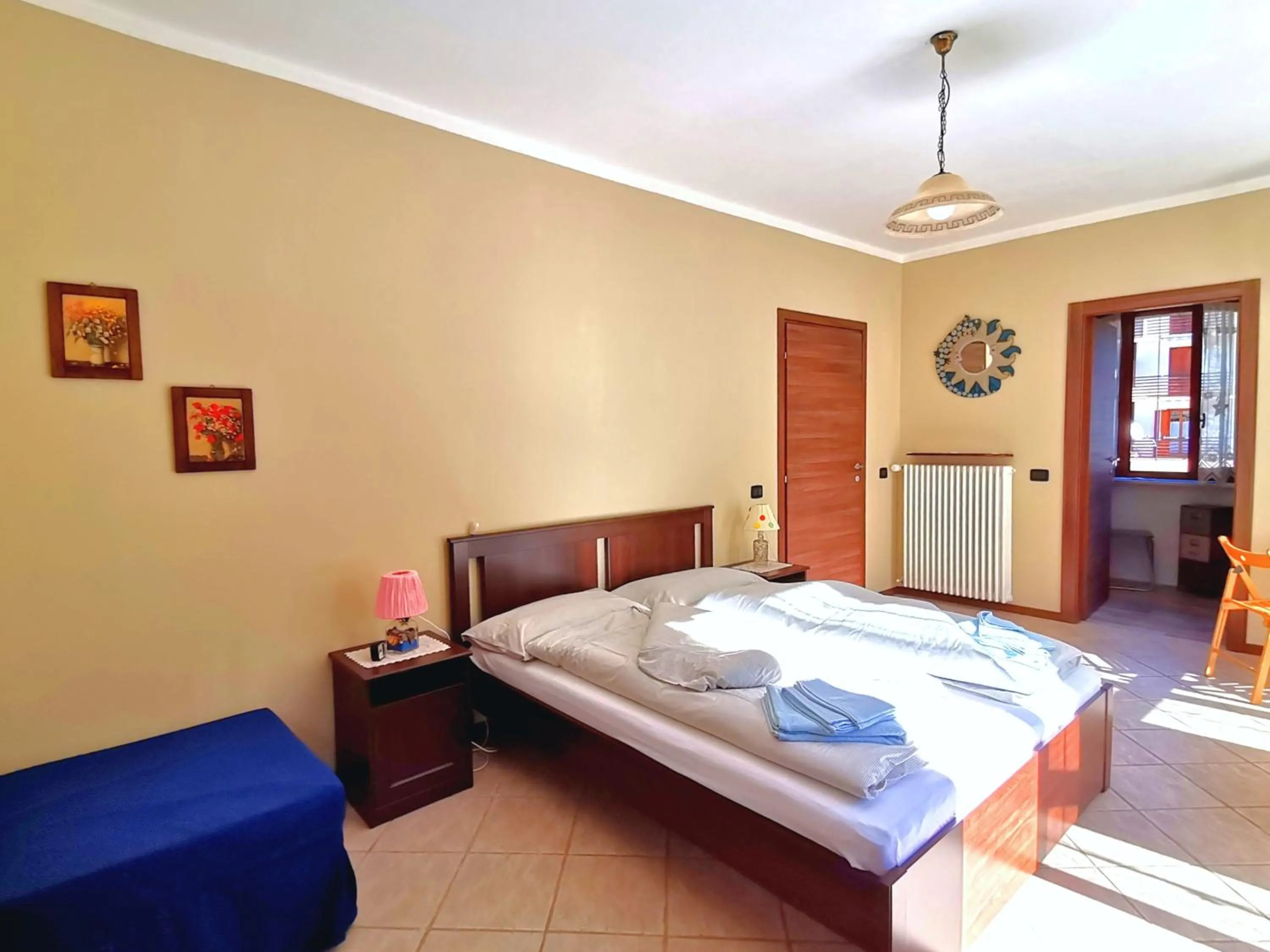 Bedroom, Bed in ManuEbbasta