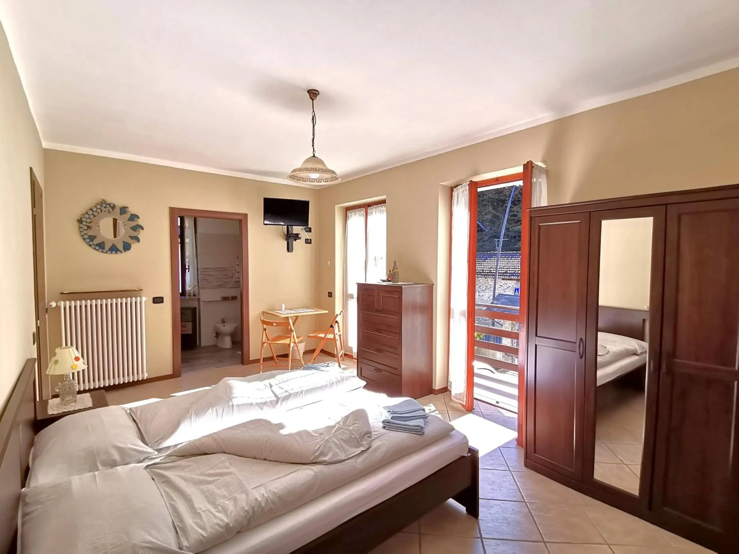 Double Room with Balcony (3 Adults) in ManuEbbasta Double Room with Balcony (3 Adults) in ManuEbbasta