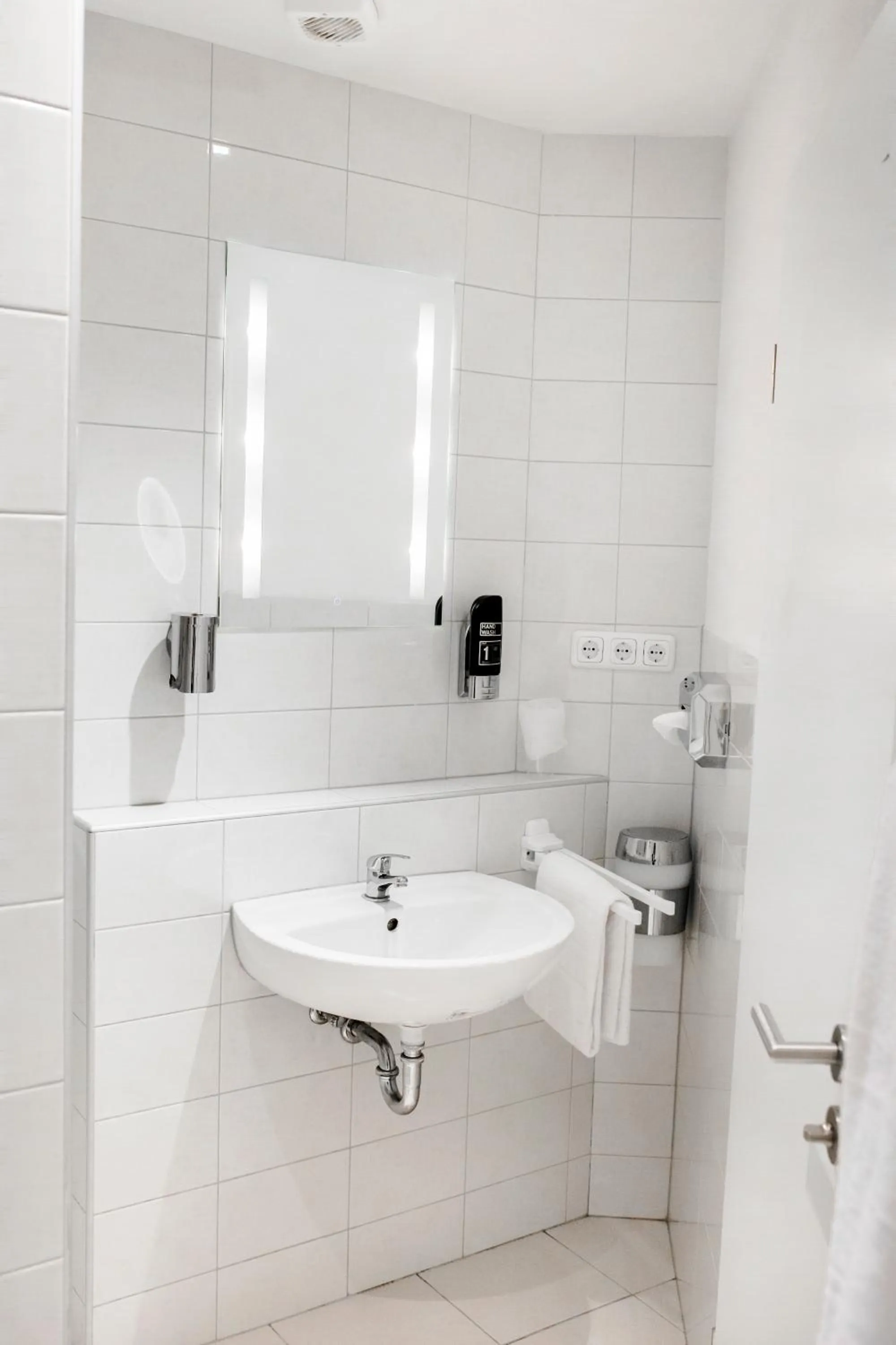 Bathroom in Bach Hotel