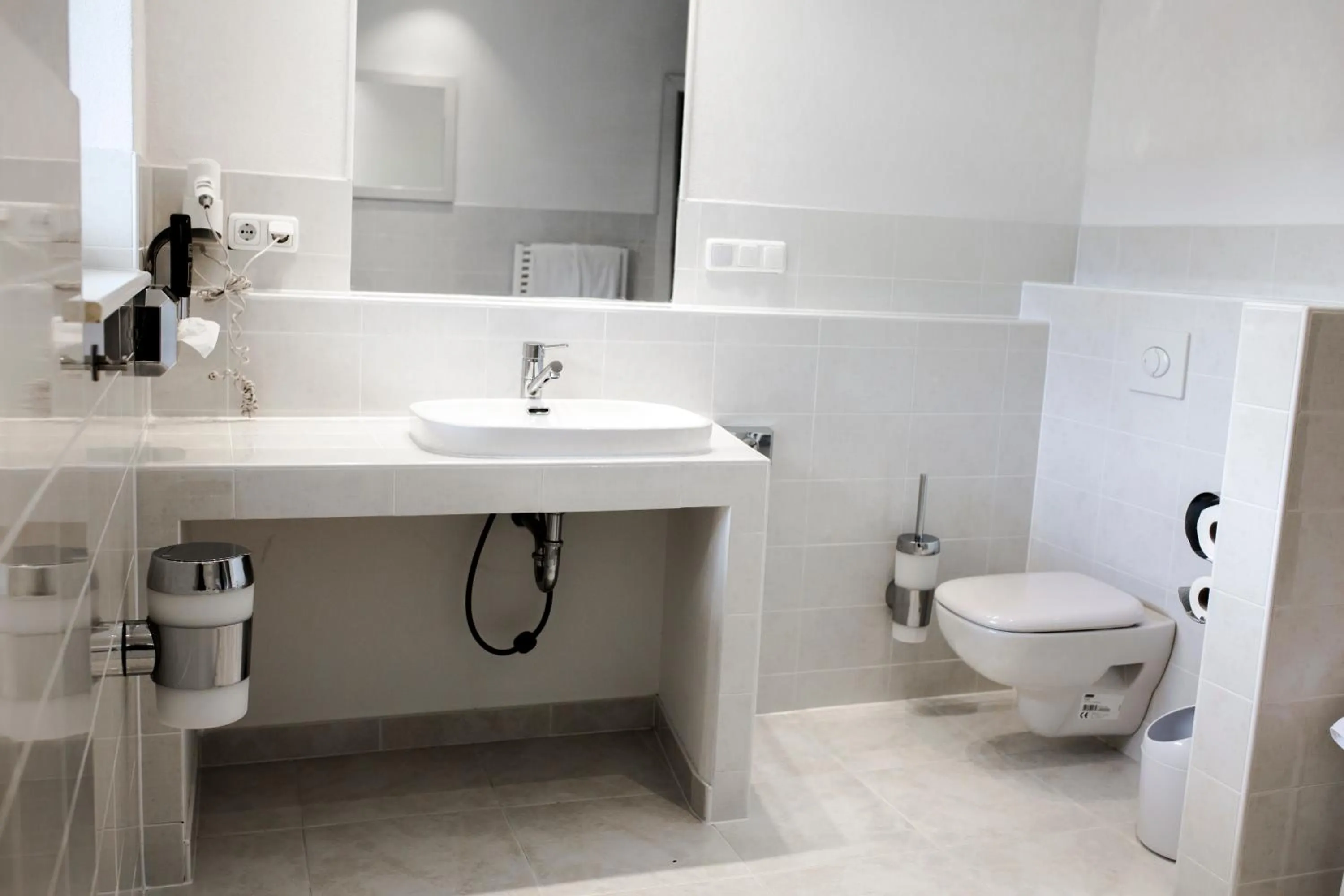 Bathroom in Bach Hotel