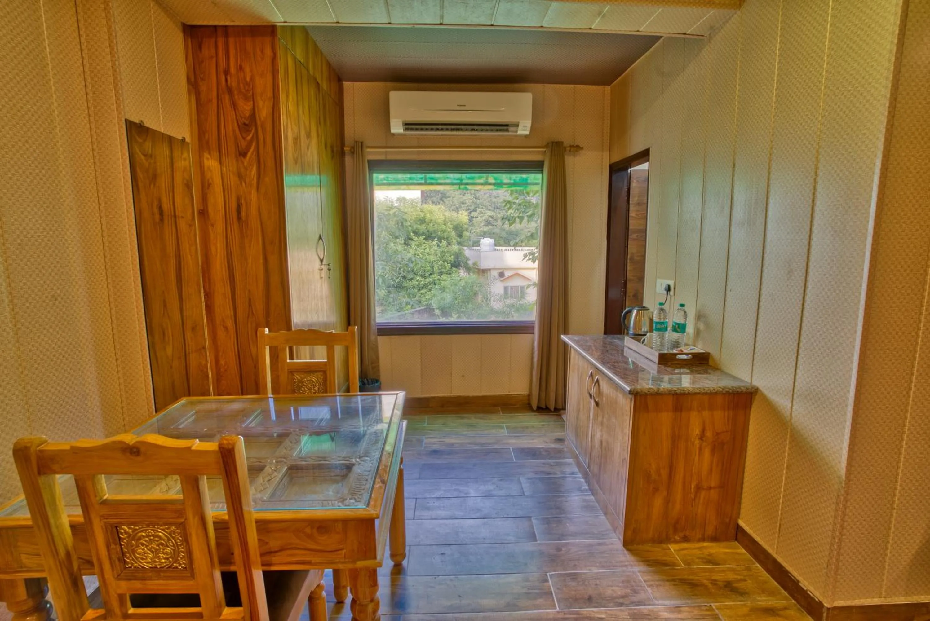 Dining area in Yogved Hospitality & Resort