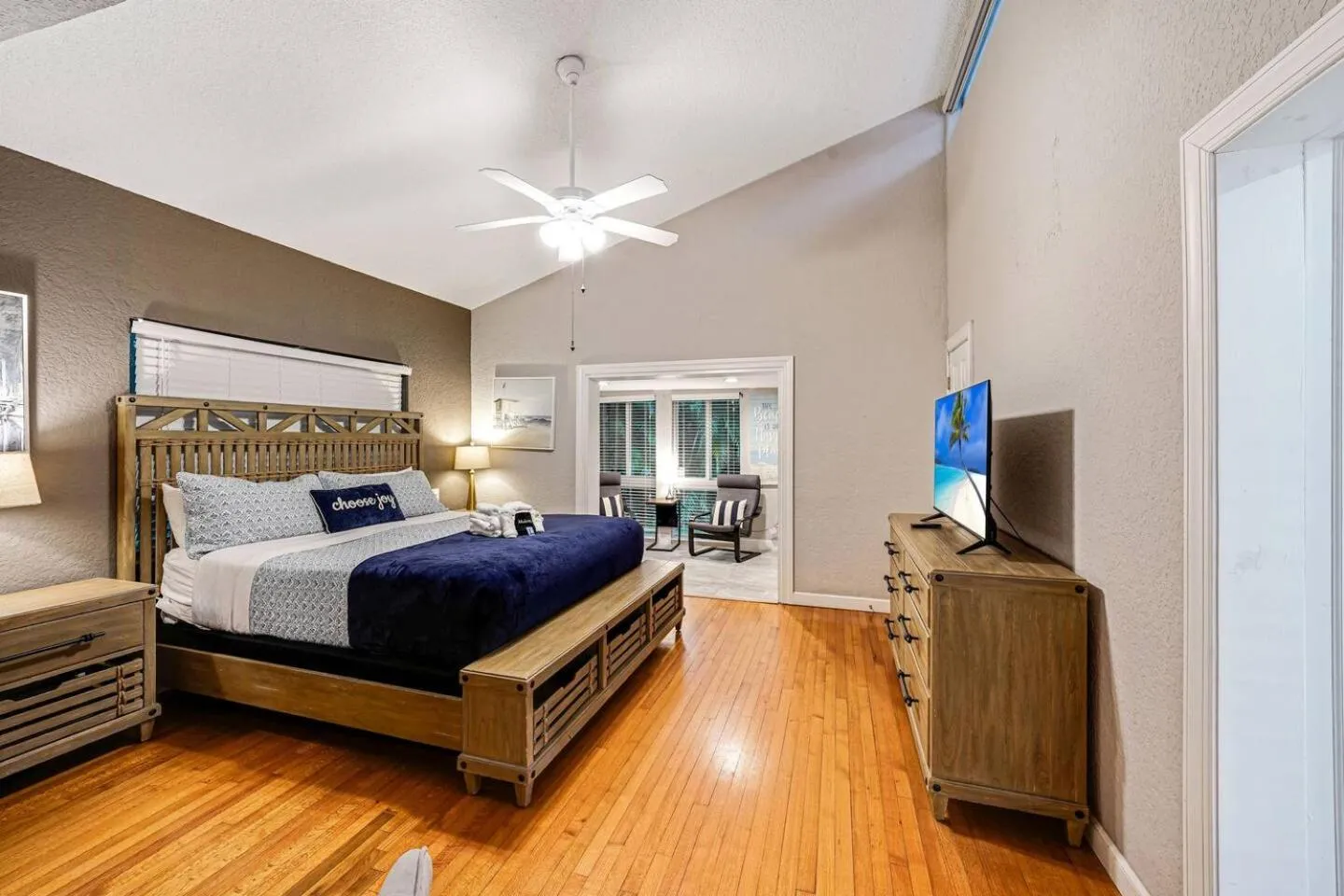 Bed in Large home wking bed by PMI unit BH