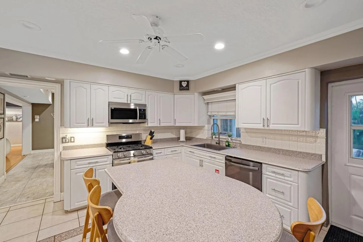 Large home wking bed by PMI unit BH