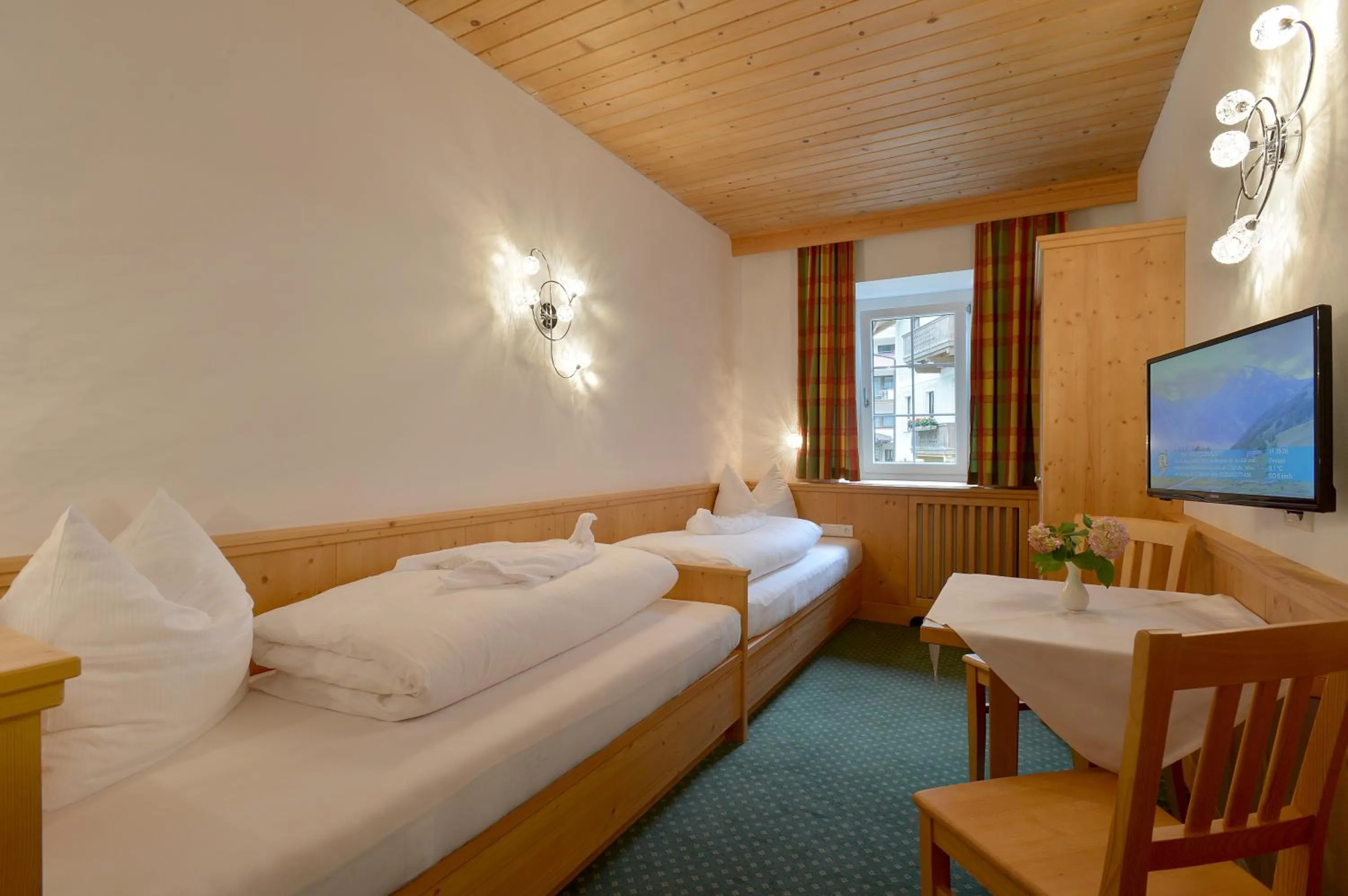Bedroom, Bed in Posthotel Mayrhofen