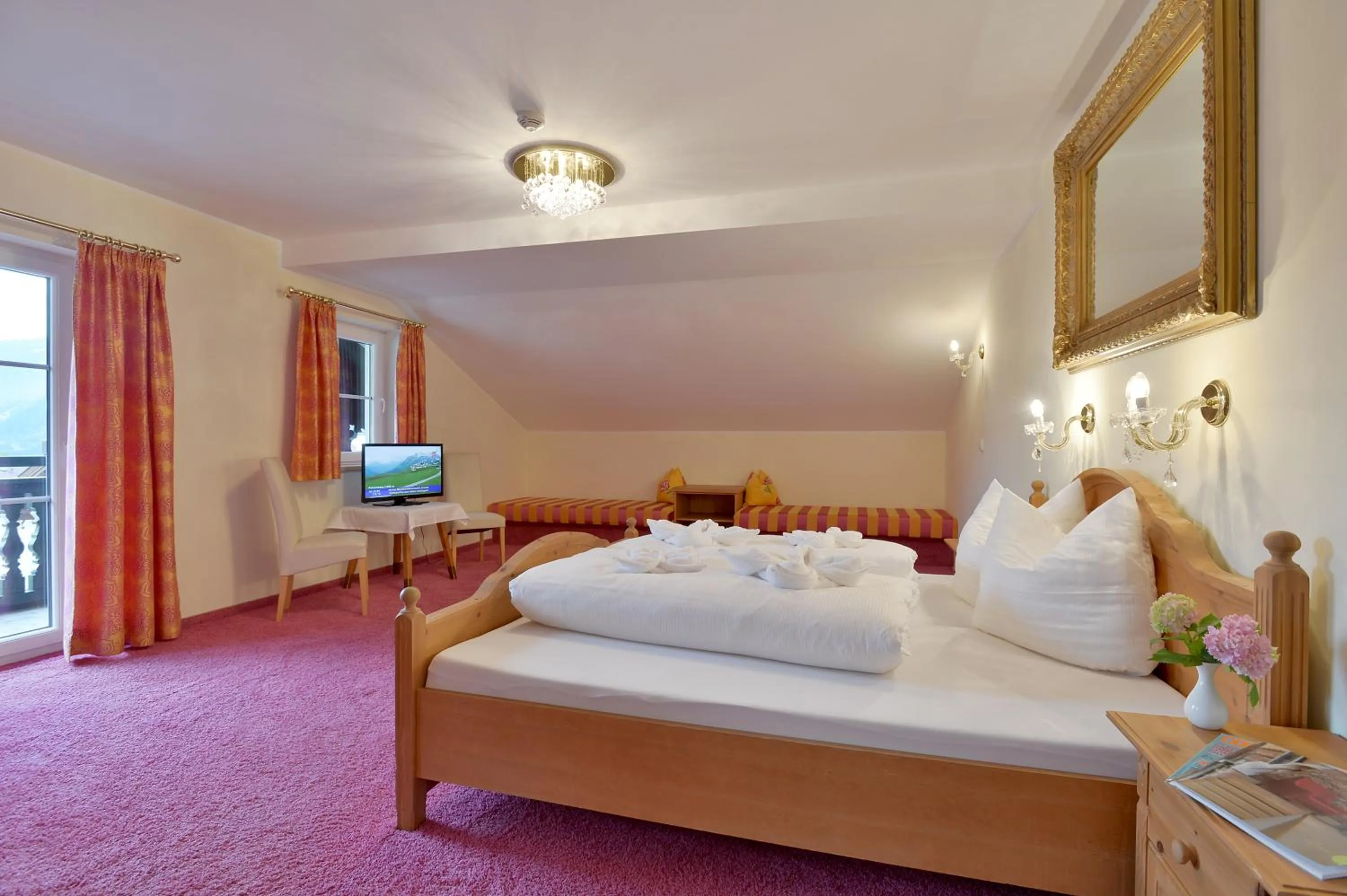 Bedroom, Bed in Posthotel Mayrhofen