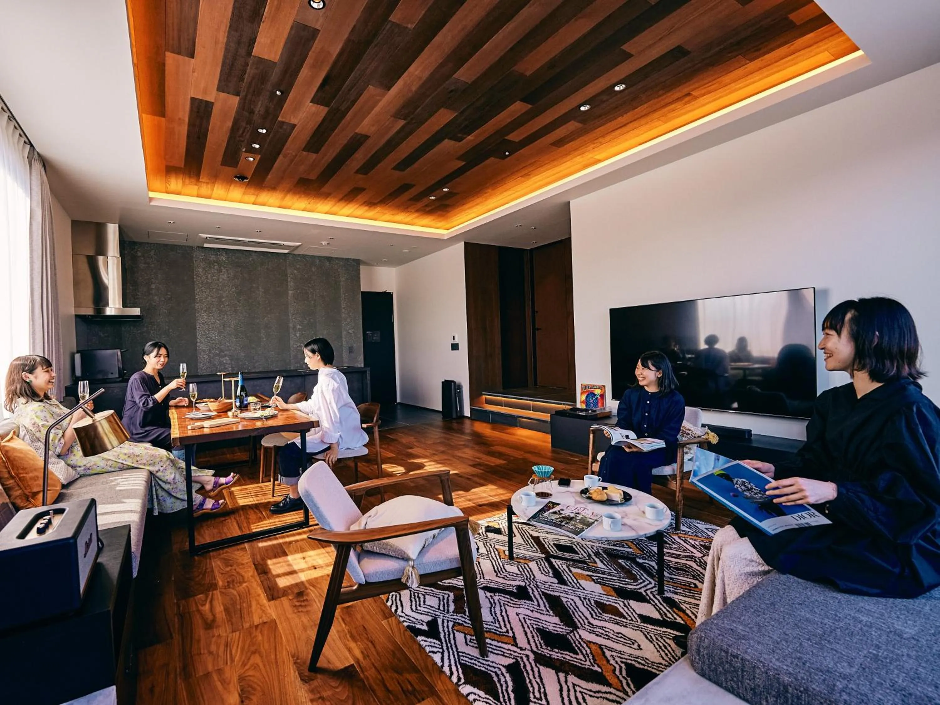 People in 41 PIECES Sapporo