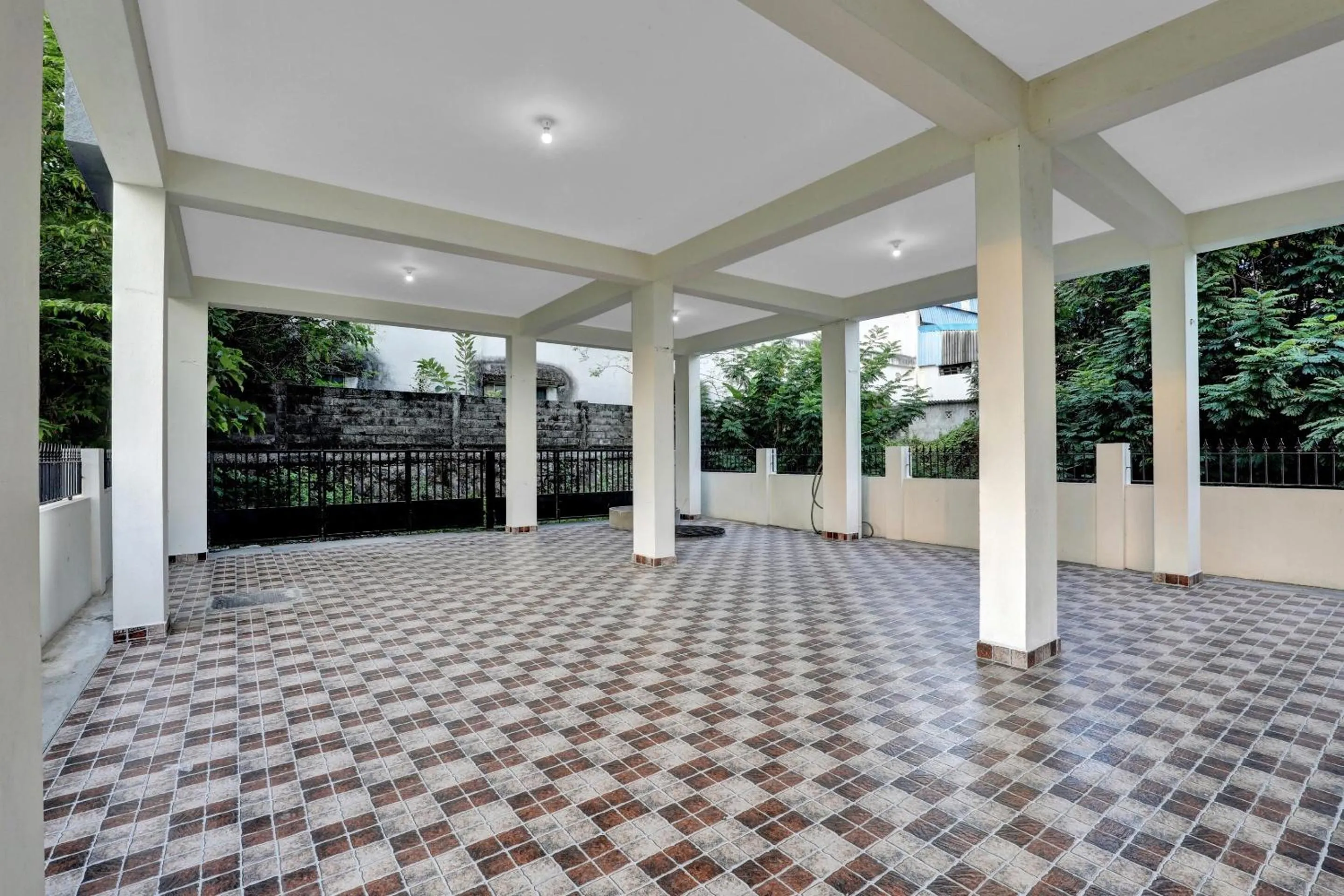 Facade/entrance in Hotel O Elegant Residency