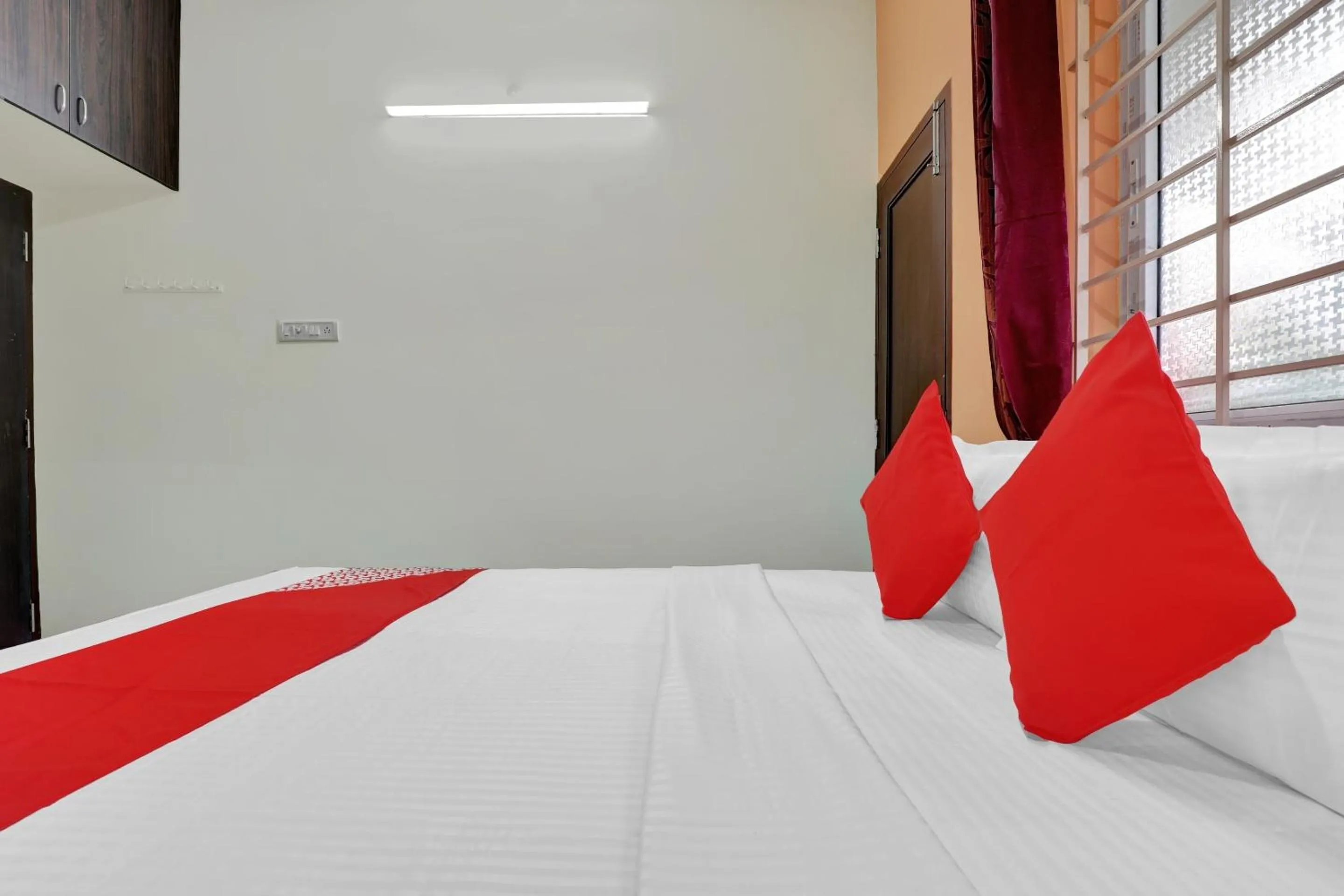 Bedroom, Bed in Hotel O Elegant Residency