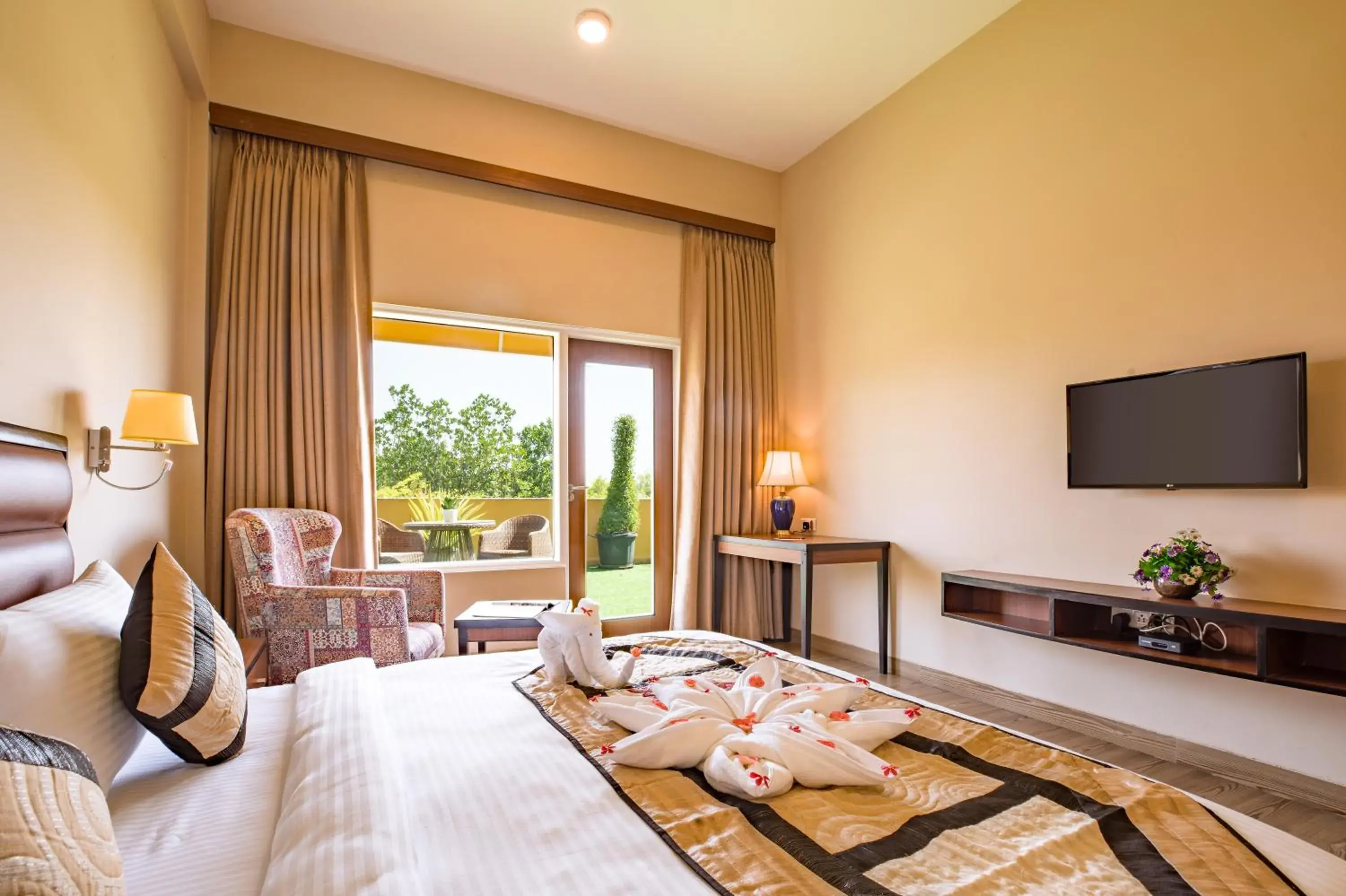 Double Room with Balcony in The Lalita Grand Mathura- Vrindavan Double Room with Balcony in The Lalita Grand Mathura- Vrindavan