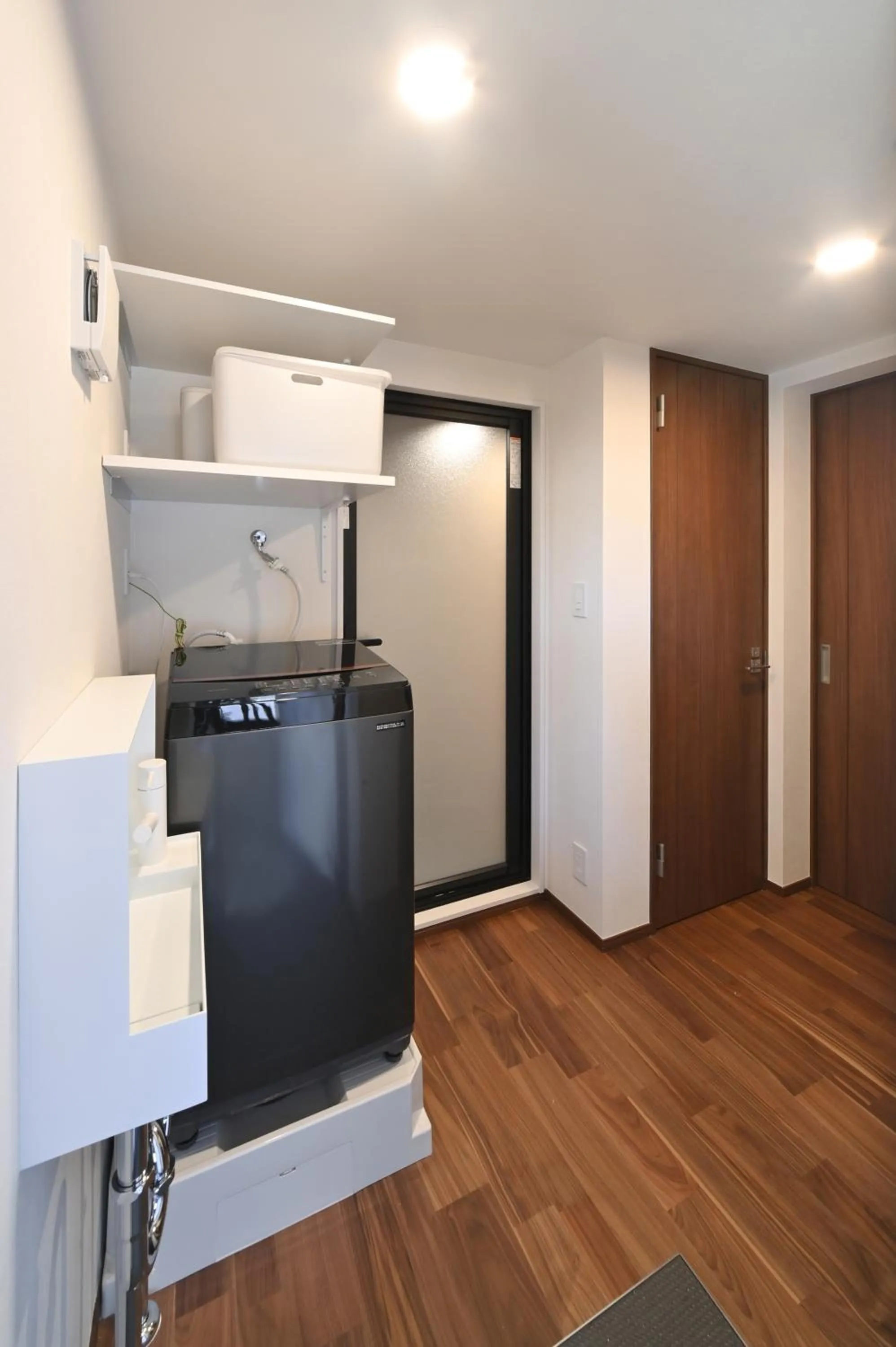 Stylewood Nishi-Shinjuku by Tranova