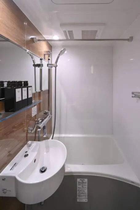 Stylewood Nishi-Shinjuku by Tranova