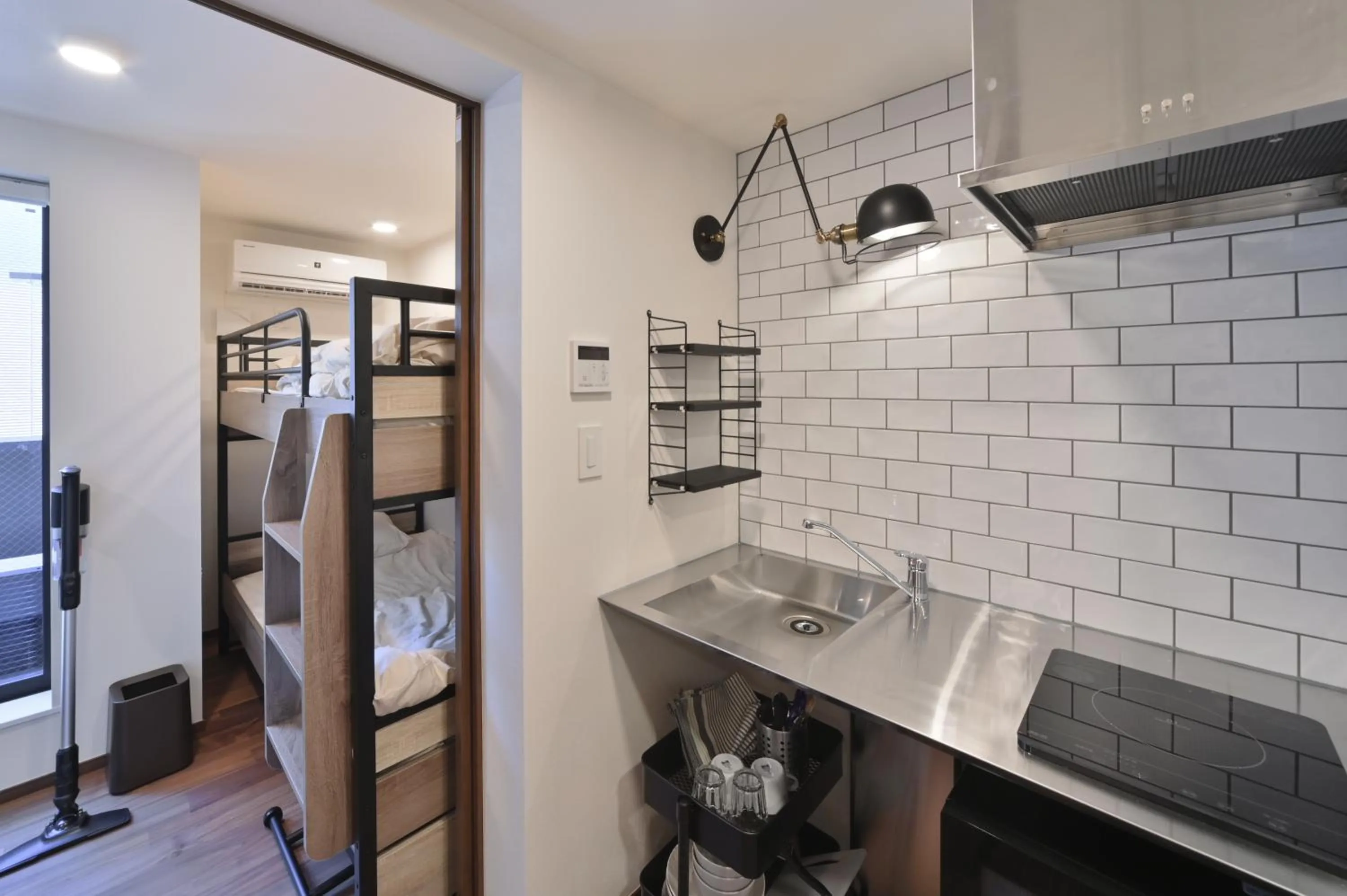 Stylewood Nishi-Shinjuku by Tranova